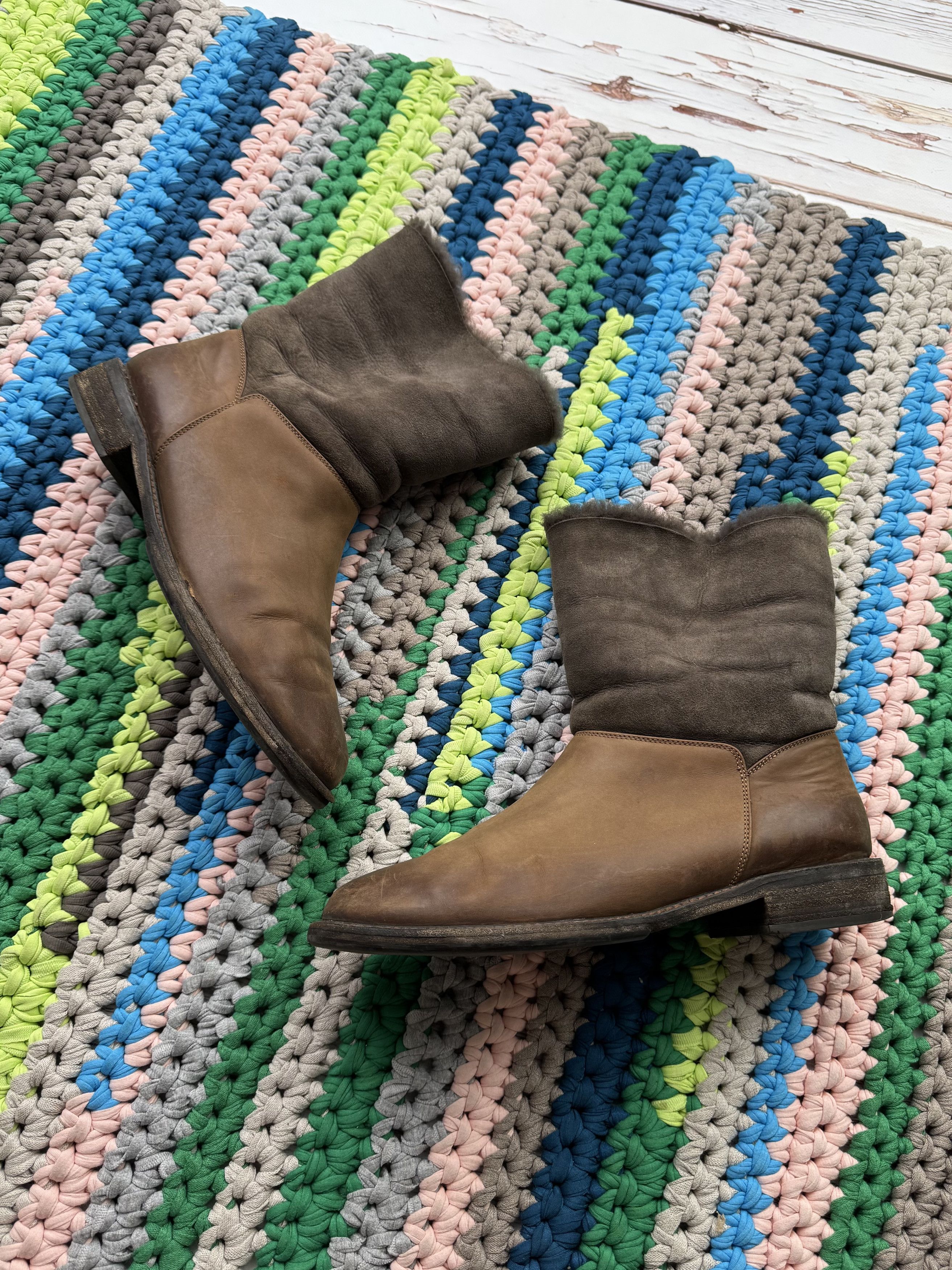 Salvatore Ferragamo Salvatore Ferragamo Leather/Real Sheepskin Boots (V247)(D10) Size US 9 / EU 42 - 1 Thumbnail