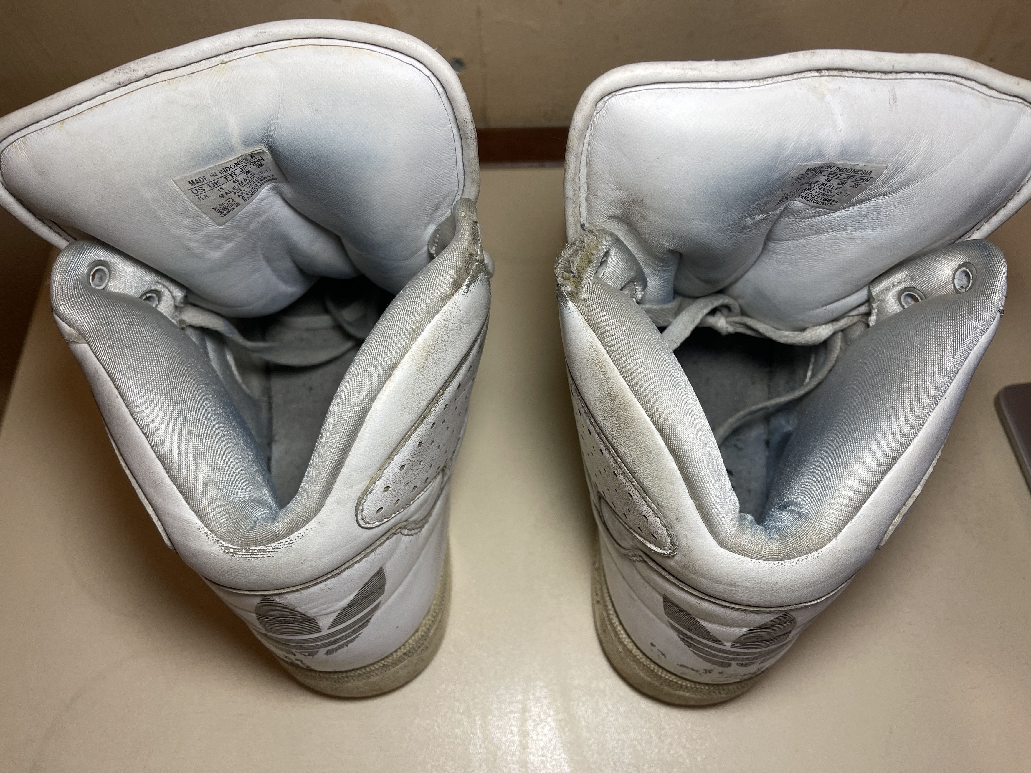 Adidas × Jeremy Scott Adidas sneakers, Jeremy Scott Instinct, Hi Top shoes, V24529 Size US 11.5 / EU 44-45 - 14 Thumbnail