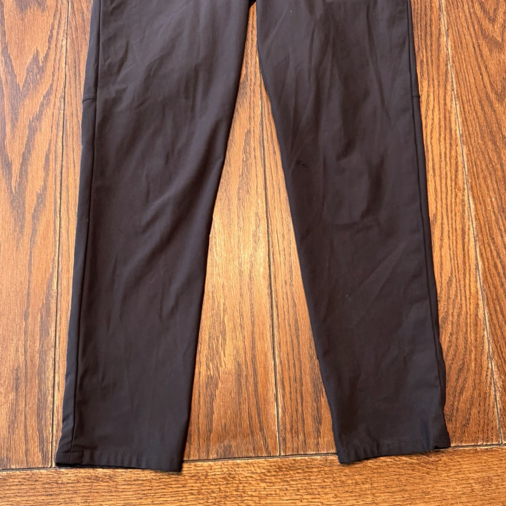 Lululemon Lululemon Men’s Pants 33x30 Black Stretch Zip Pocket Size US 33 - 2 Thumbnail
