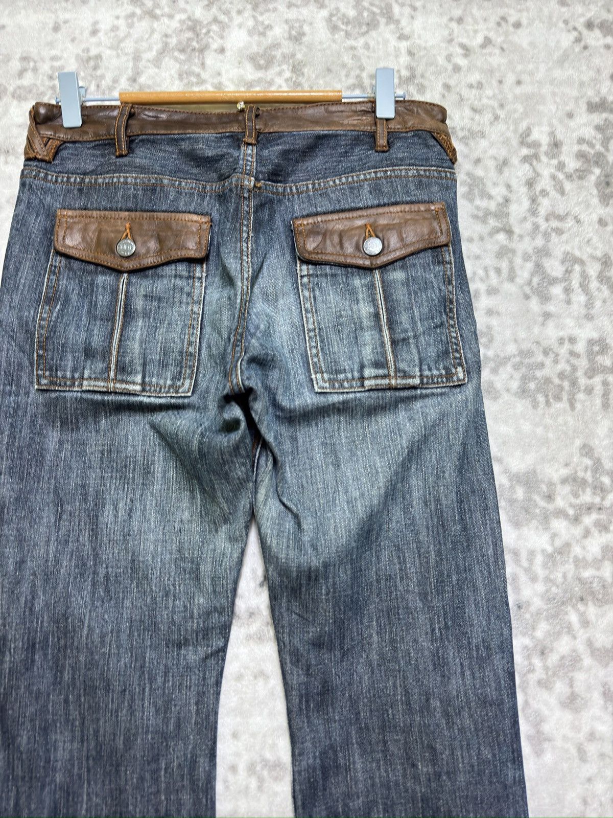 Hysteric Glamour Vintage Y2k Men’s Bigi Blue Denim Jeans Leather Waist Detail Size US 30 / EU 46 - 9 Thumbnail