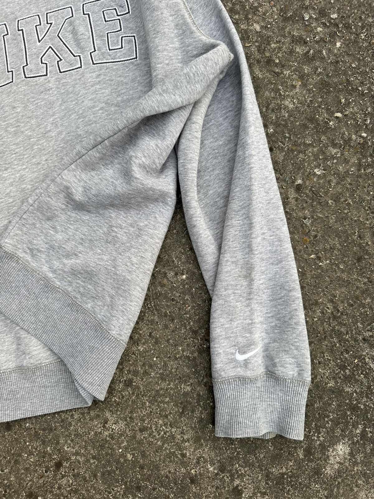 Nike Vintage Nike Sweatshirt Big Logo Size US XL / EU 56 / 4 - 8 Thumbnail