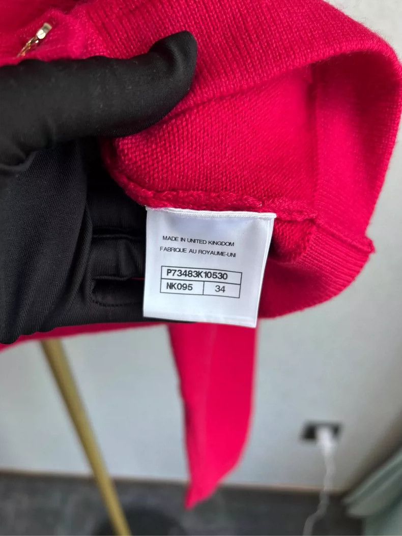Chanel Chanel 22b badge knitted cardigan rose red coat Size XXS / US 00 / IT 34 - 5 Thumbnail