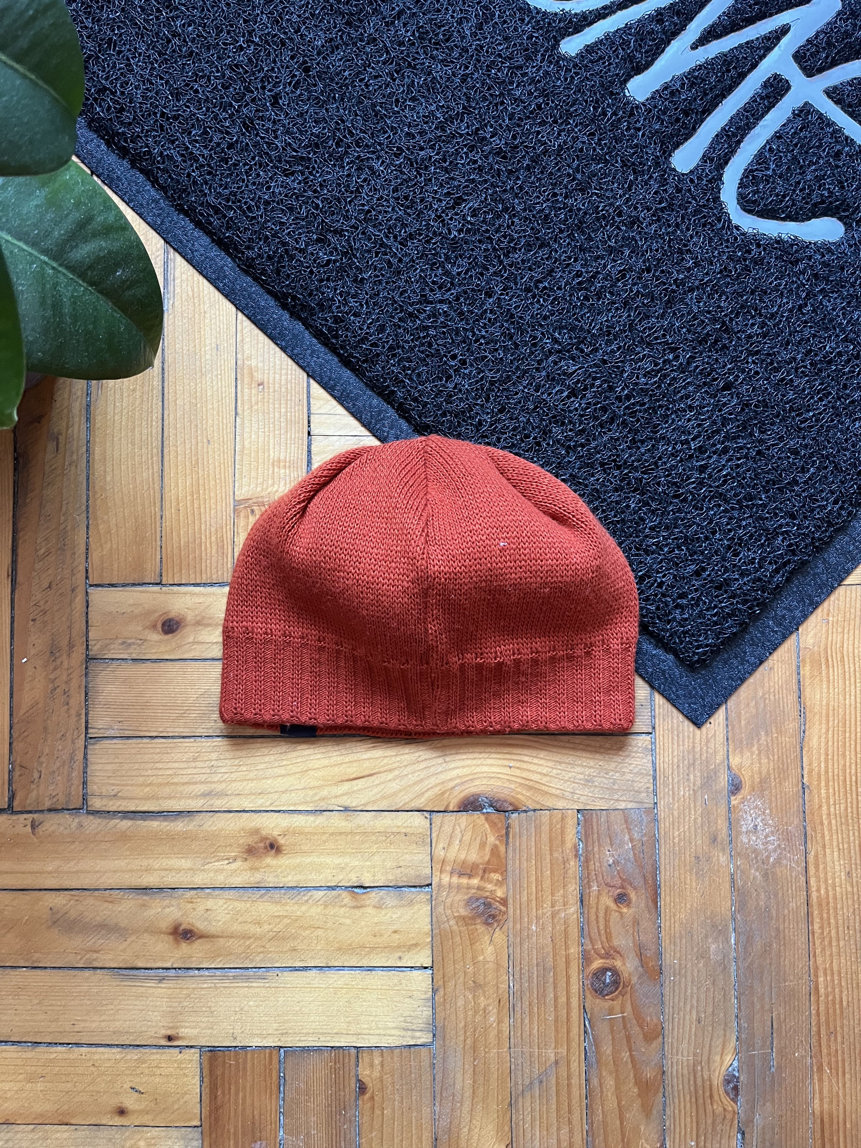 Arc'teryx Vintage Arcteryx Knitted Wool 90's Streetwear Beanie Hat Size ONE SIZE - 6 Thumbnail