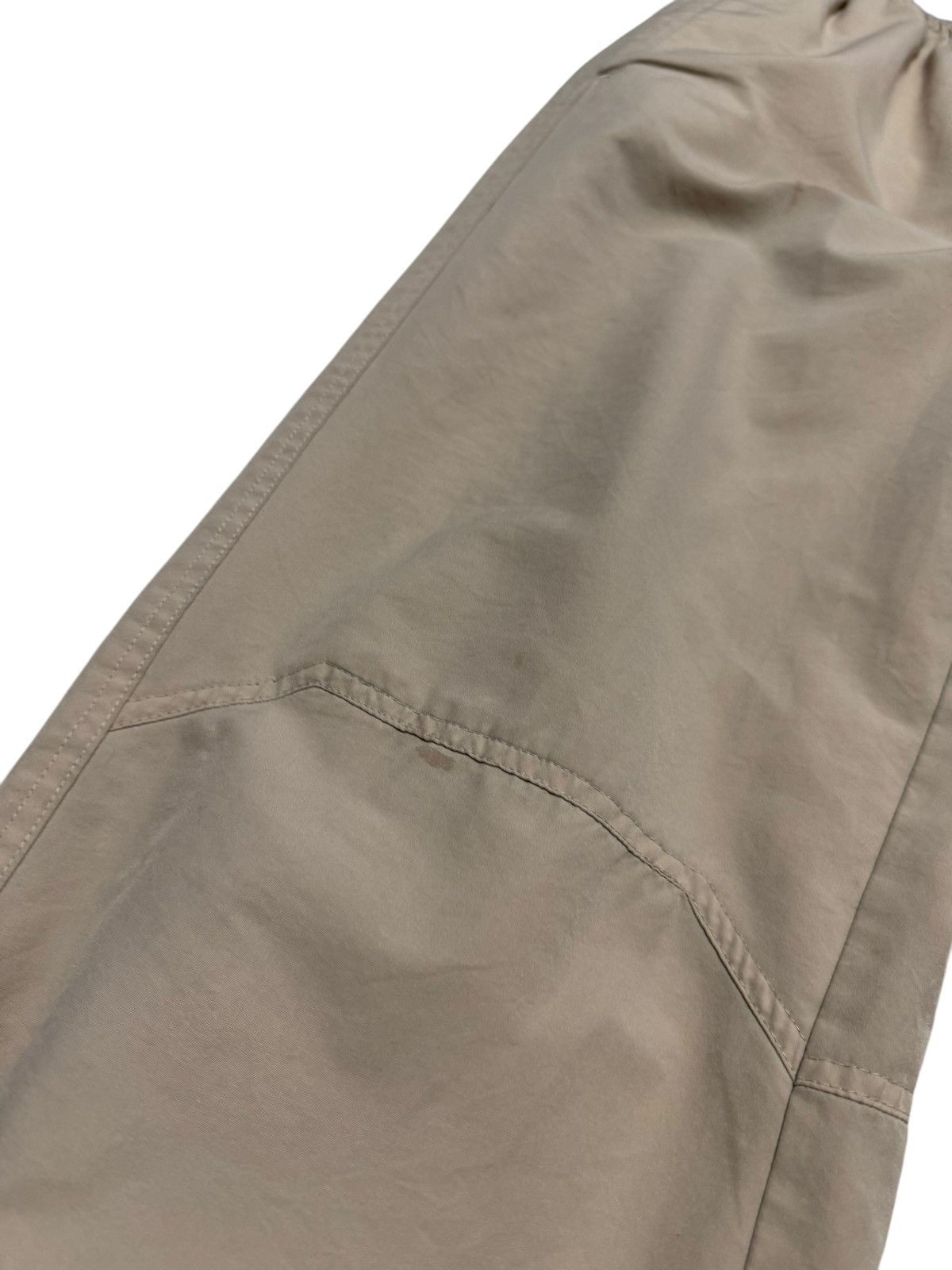 Nike Vintage Nike Track Pants Baggy Y2K Tan beige cream Size US 32 / EU 48 - 6 Thumbnail