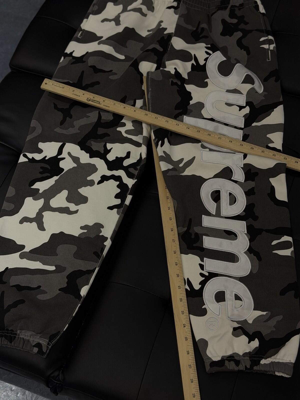 Supreme Supreme Satin Logo Sweatpant Snow Camo SS26 Men’s Size Small Size US 30 / EU 46 - 8 Thumbnail
