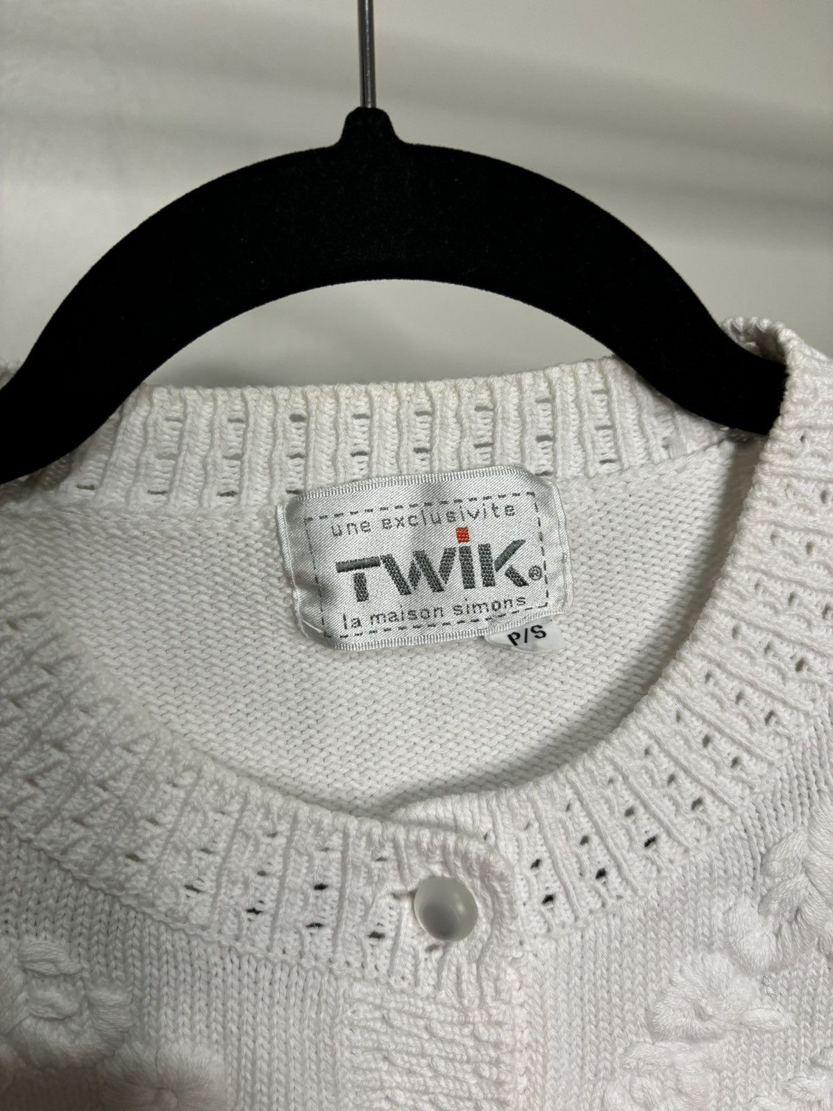 Vintage Vintage 1990s White Boxy Knit Cardigan Sweater Size S / US 4 / IT 40 - 4 Thumbnail