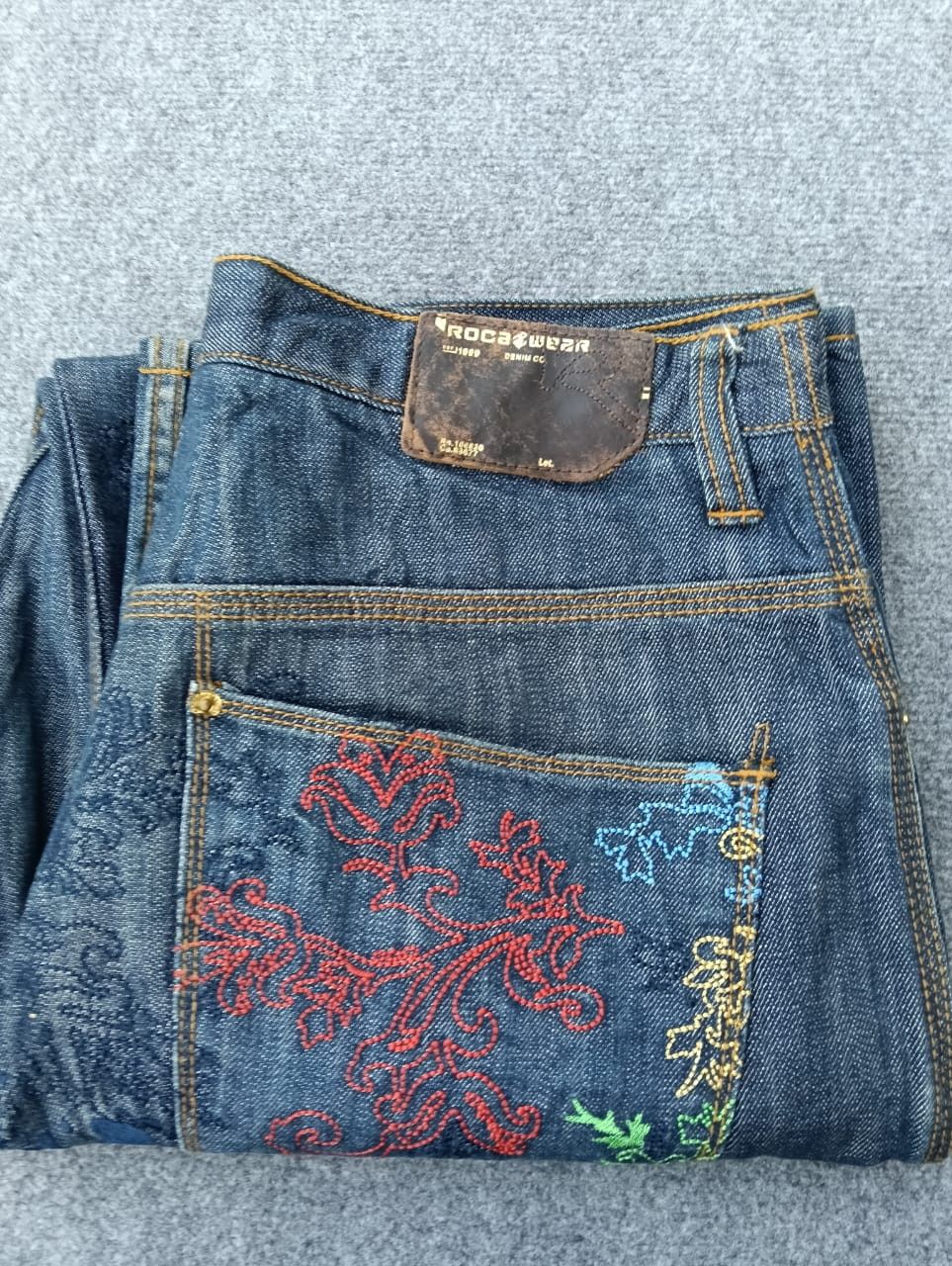 Rocawear Rocawear Y2K Baggy Denim Jeans with Multi-Color Embroidery Size US 34 / EU 50 - 13 Thumbnail
