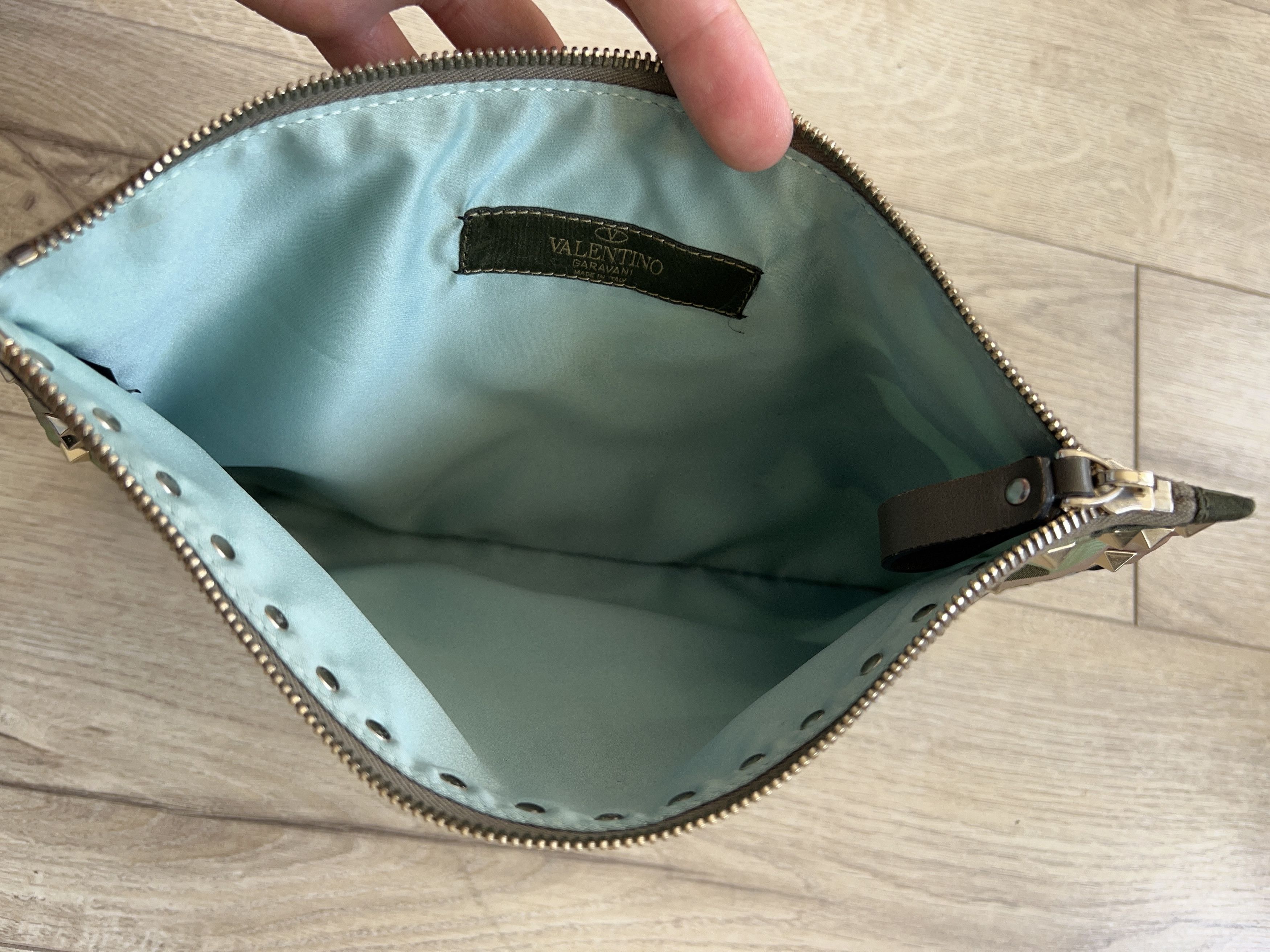 Designer × Valentino Rockstud Camo Clutch Zip Bag Pouch Nylon Size ONE SIZE - 5 Thumbnail