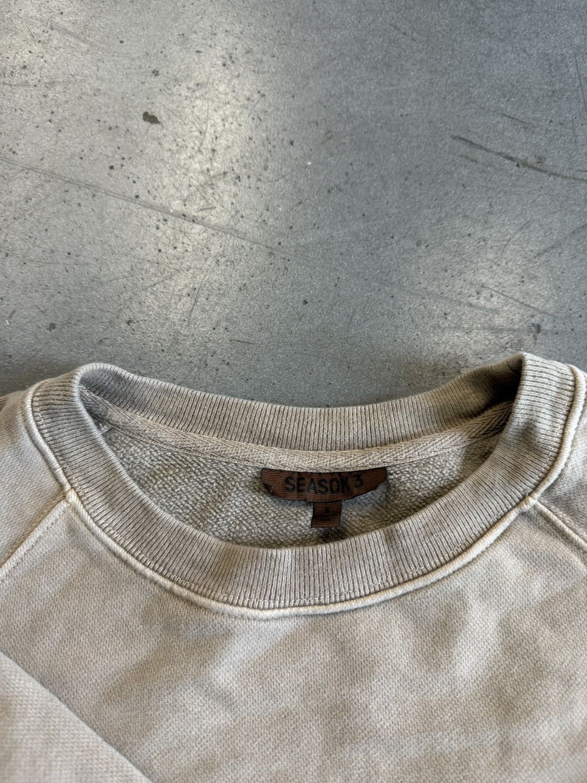 Yeezy Yeezy Season 3 Crewneck Sweatshirt Size US S / EU 44-46 / 1 - 6 Thumbnail