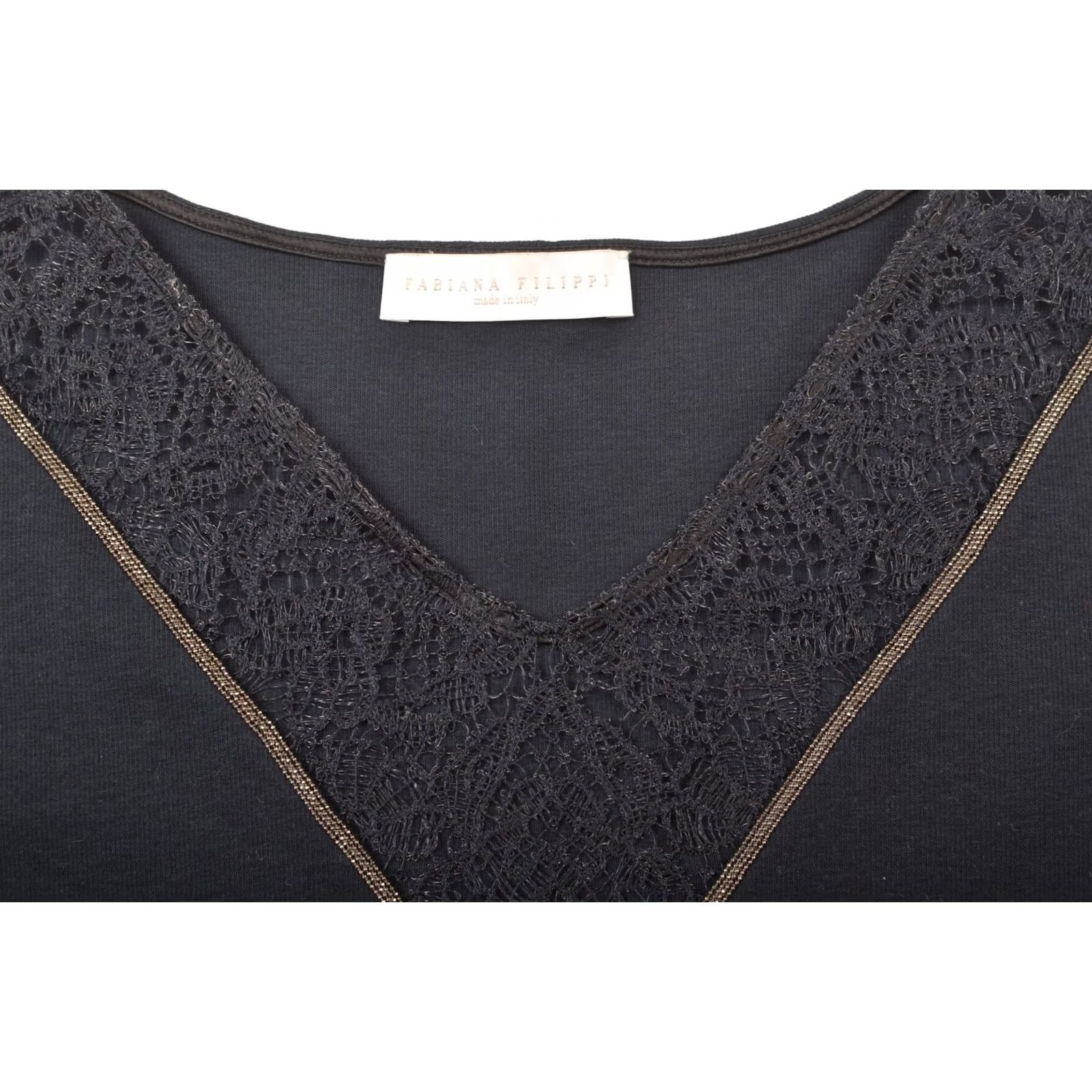 Fabiana Filippi Fabiana Filippi W'S Dark Blue Cotton Blend V-Neck SS Shirt Made in Italy XL Size XL / US 12-14 / IT 48-50 - 2 Thumbnail