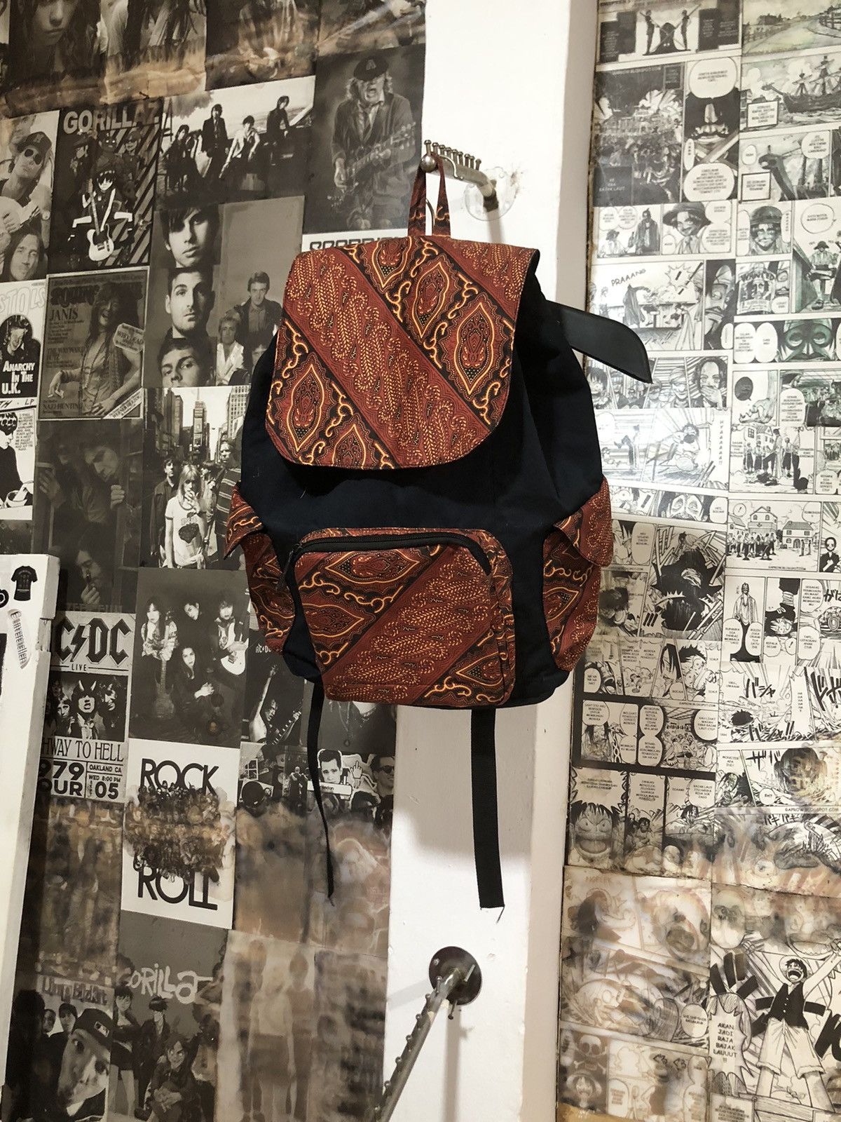 Japanese Brand × Vintage REWORKED BACKPACK x INDONESIAN TRADITIONAL BATIK (HANDMADE) Size ONE SIZE - 6 Thumbnail