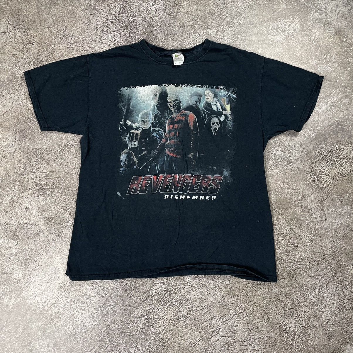 Vintage Vintage Y2K Revengers Graphic Tee Horror Streetwear Faded L Size US L / EU 52-54 / 3 - 1 Thumbnail