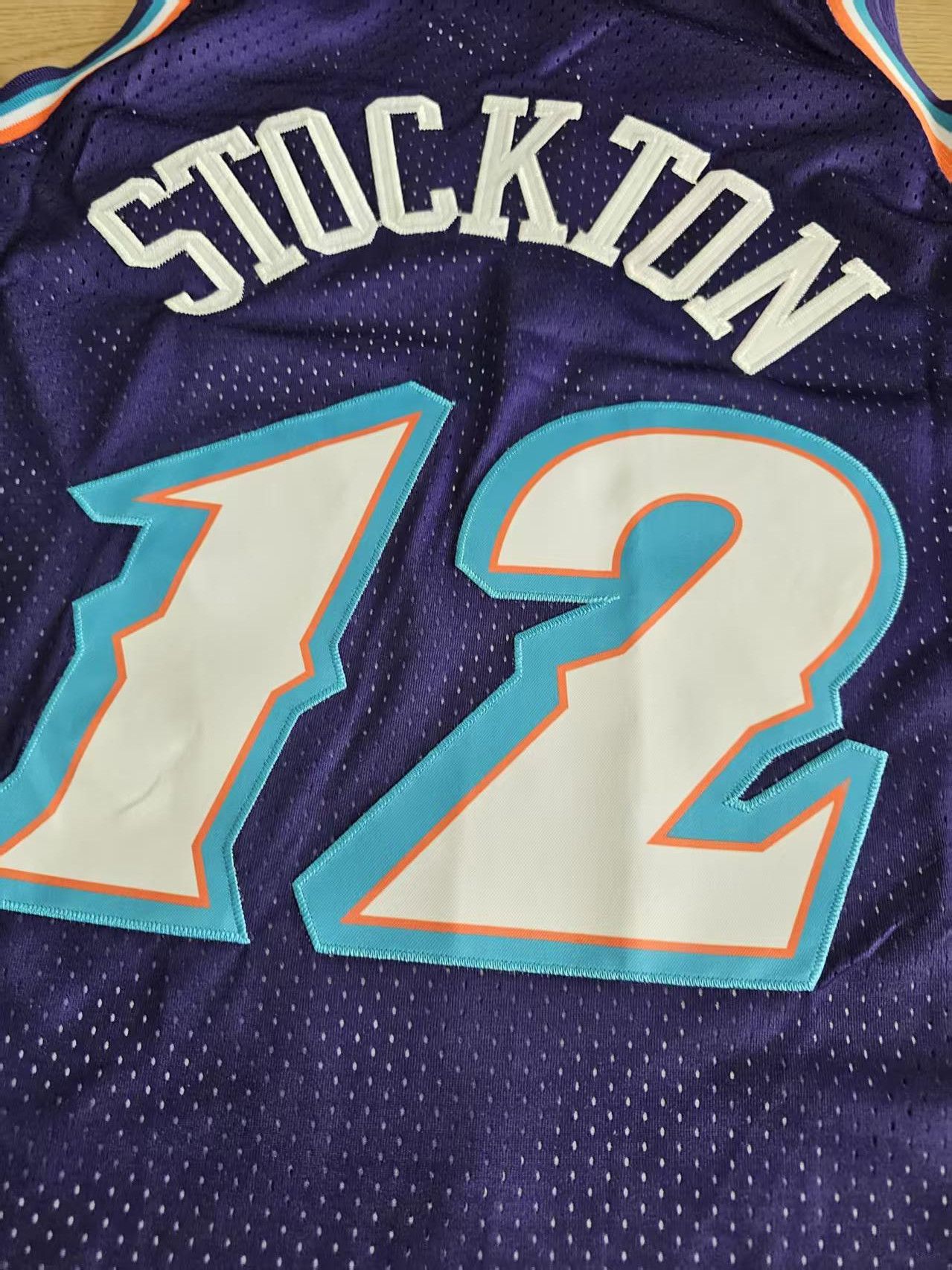 NBA 1996 97 Utah Jazz #12 John Stockton Jersey Size US XL / EU 56 / 4 - 3 Thumbnail