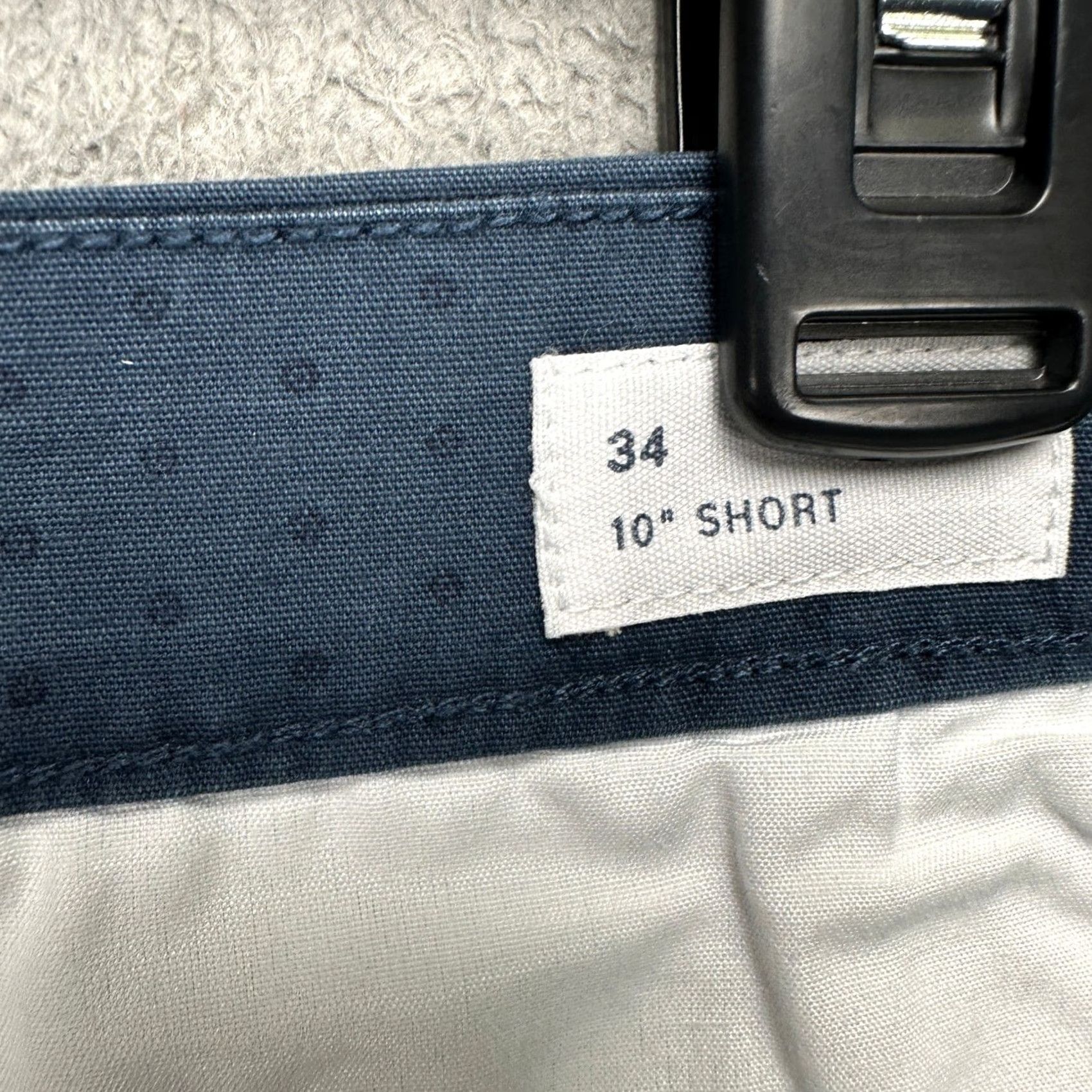 Gap GAP Men Khakis Shorts 34X10 Blue Casual Flat Front Pockets Geometric Stretch NEW Size US 34 / EU 50 - 7 Thumbnail