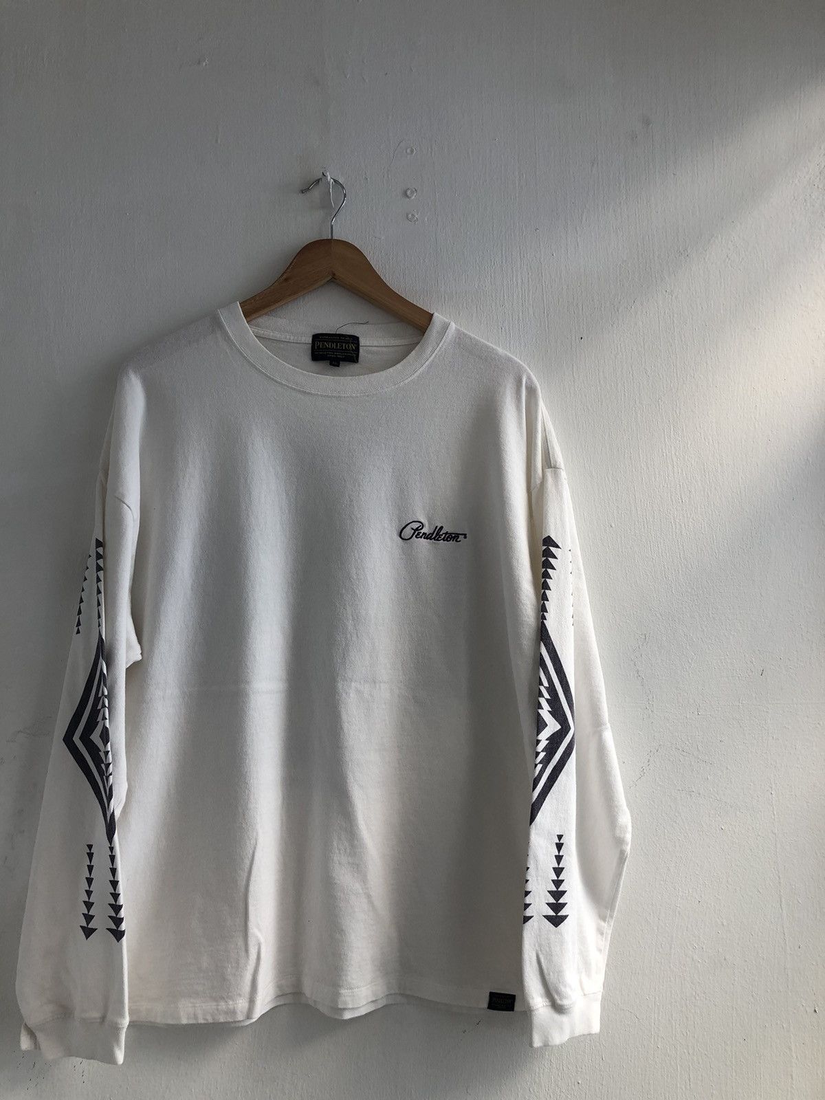 Pendleton Y2k Pendleton Navajo Native Aztec Chimayo T shirt Tee Size US XL / EU 56 / 4 - 3 Thumbnail