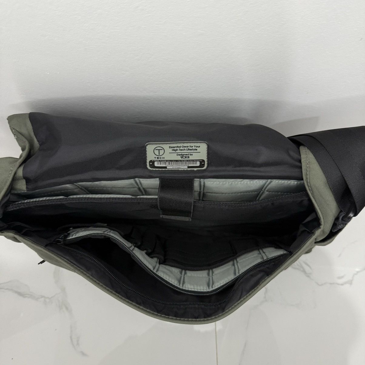 Tumi Tumi Tech Messenger Bag Size ONE SIZE - 6 Thumbnail