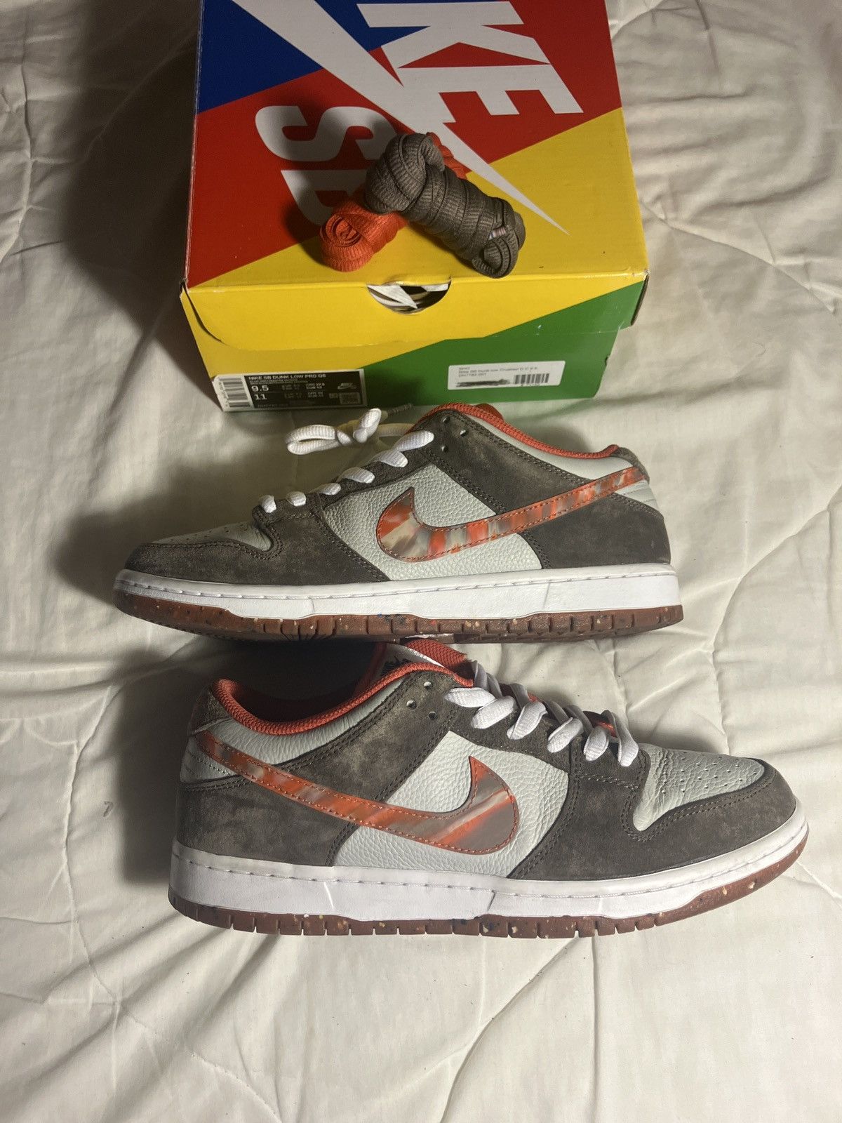 Nike SB “Crushed” Nike SB dunk low pro Size US 9.5 / EU 42-43 - 3 Thumbnail