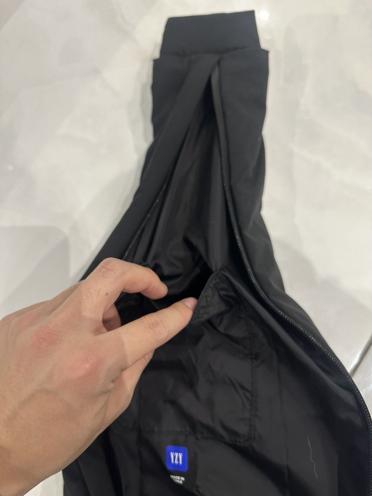 Balenciaga × Gap × Yeezy Yeezy x balenciaga x gap snake bag Size ONE SIZE - 6 Thumbnail