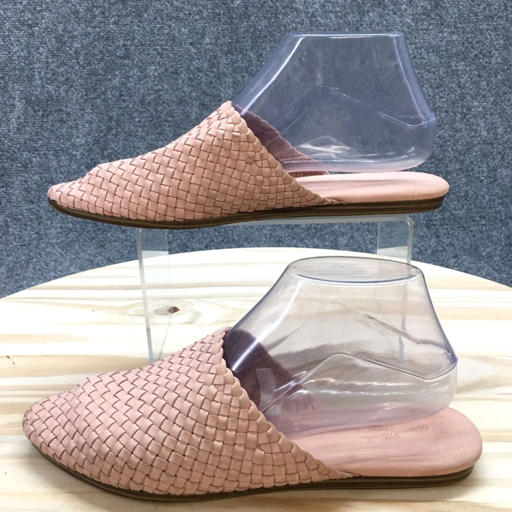 Vintage Universal Thread Sandals Womens 8 Pink Slip-On Almond Mule Flats Faux Leather Comfort Shoes Womens Footwear Size US 8 / IT 38 - 3 Thumbnail