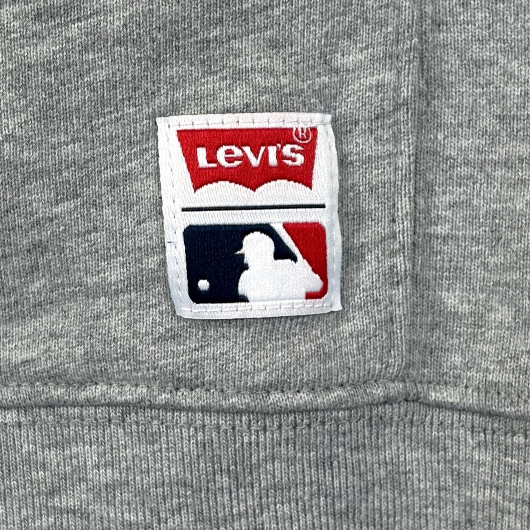 Levi's VINTAGE? No — Levis MLB Kansas City Royals Sweatshirt Mens 2XL Gray Raglan Pullover Crewneck Size US XXL / EU 58 / 5 - 2 Thumbnail