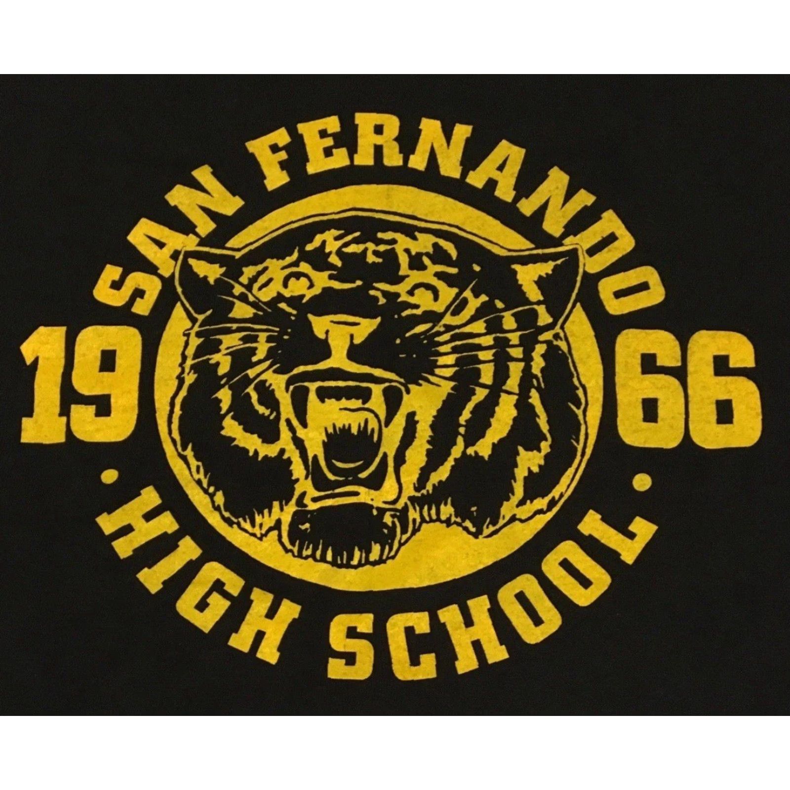 Vintage VINTAGE San Fernando High School Faded Shirt XL Black Single Stitch T-Shirt Men Graphic Tee 80s 90s Grunge Tropics? Size US XL / EU 56 / 4 - 2 Thumbnail