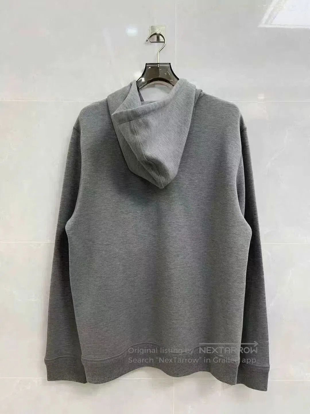Louis Vuitton louis vuitton gray zip-up hoodie with logo. Size US L / EU 52-54 / 3 - 5 Thumbnail