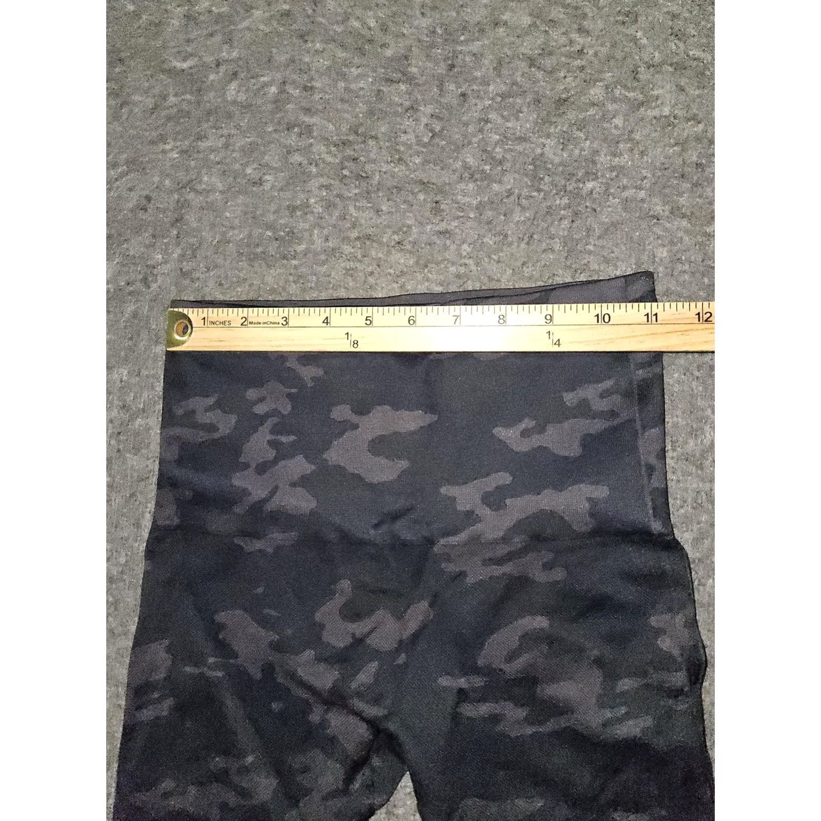 Spanx Spanx Leggings Women's Medium Black Camo High Rise Tummy Control Stretch Pants Size 32" / US 10 / IT 46 - 3 Thumbnail