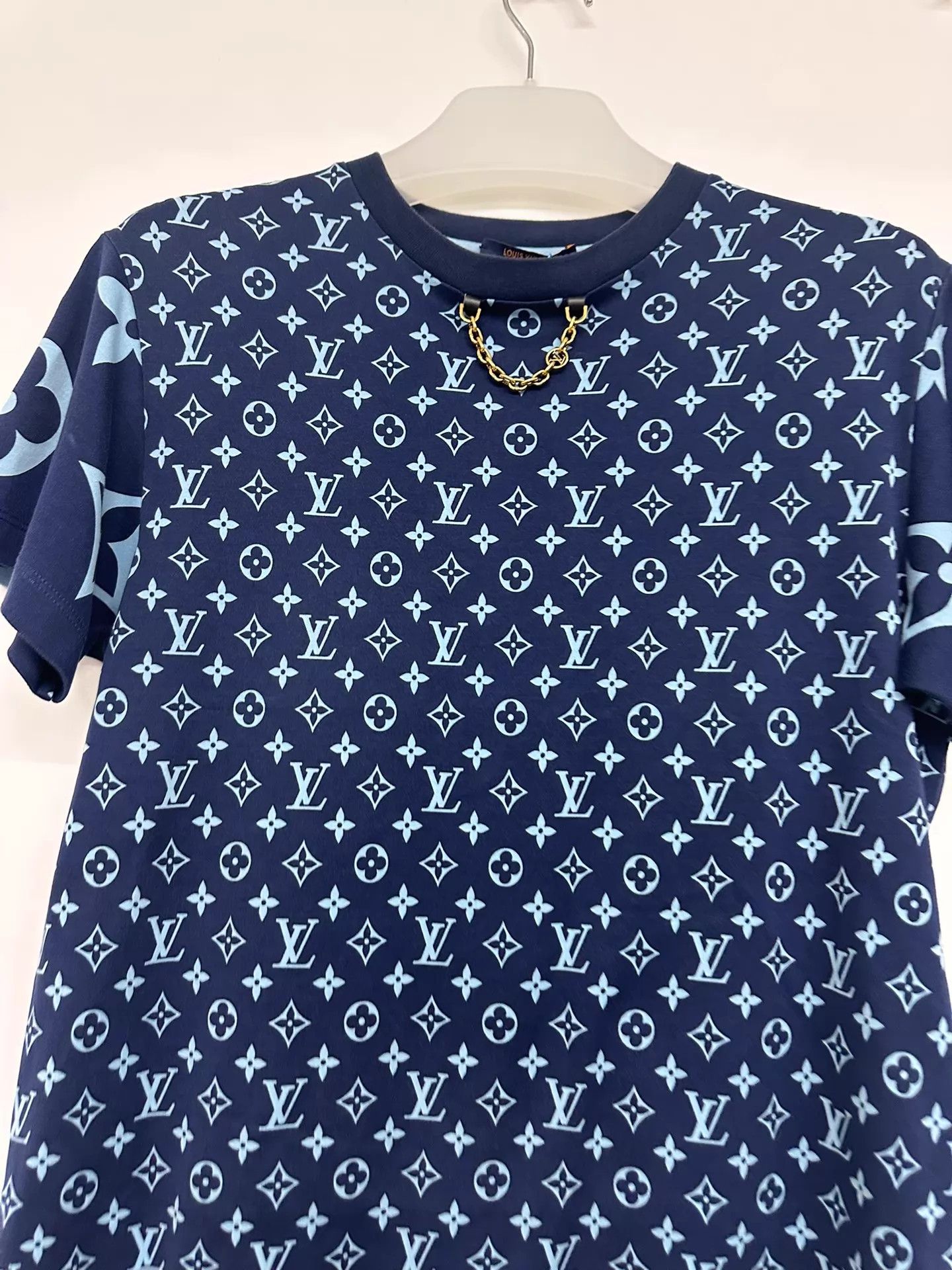Louis Vuitton Louis Vuitton Monogram SS Tee M 44/98/58 Size M / US 6-8 / IT 42-44 - 4 Thumbnail