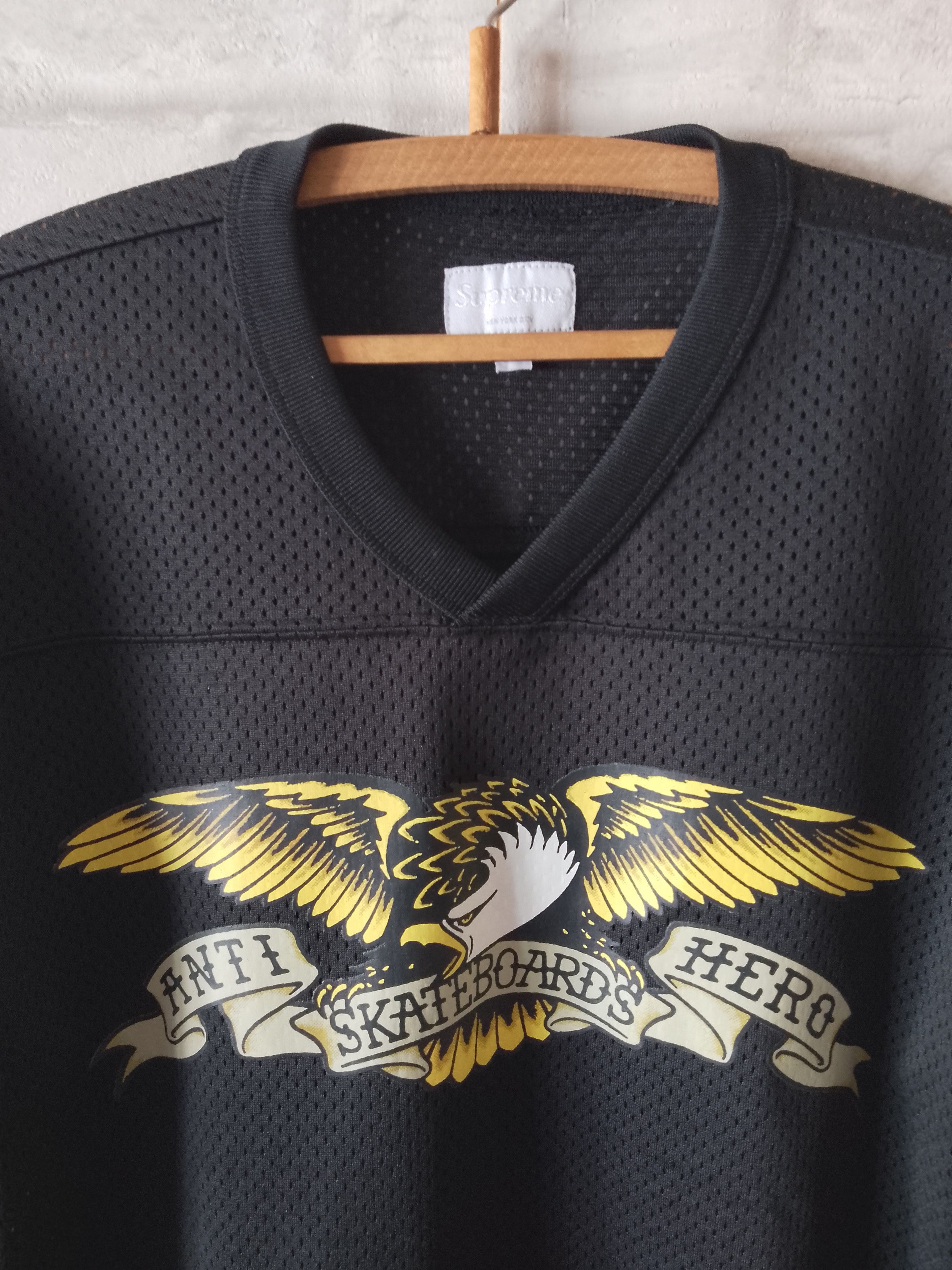 トップス supreme anti hero football jerjey M size Supreme x Anti Hero Skateboards Football Jersey