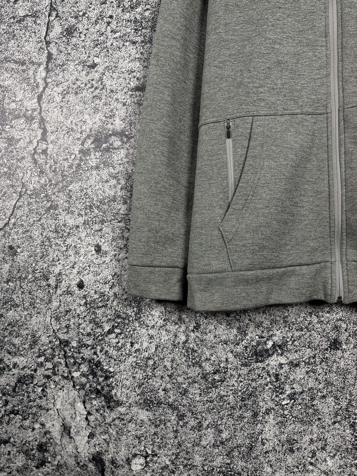 Nike Nike Therma Tracksuit Set Hoodie Joggers Swoosh Logo XL Size US XL / EU 56 / 4 - 5 Thumbnail