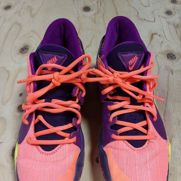 Nike Nike Air Zoom Freak 2 Bright Mango Basketball Shoes Size US 9 / EU 42 - 4 Thumbnail