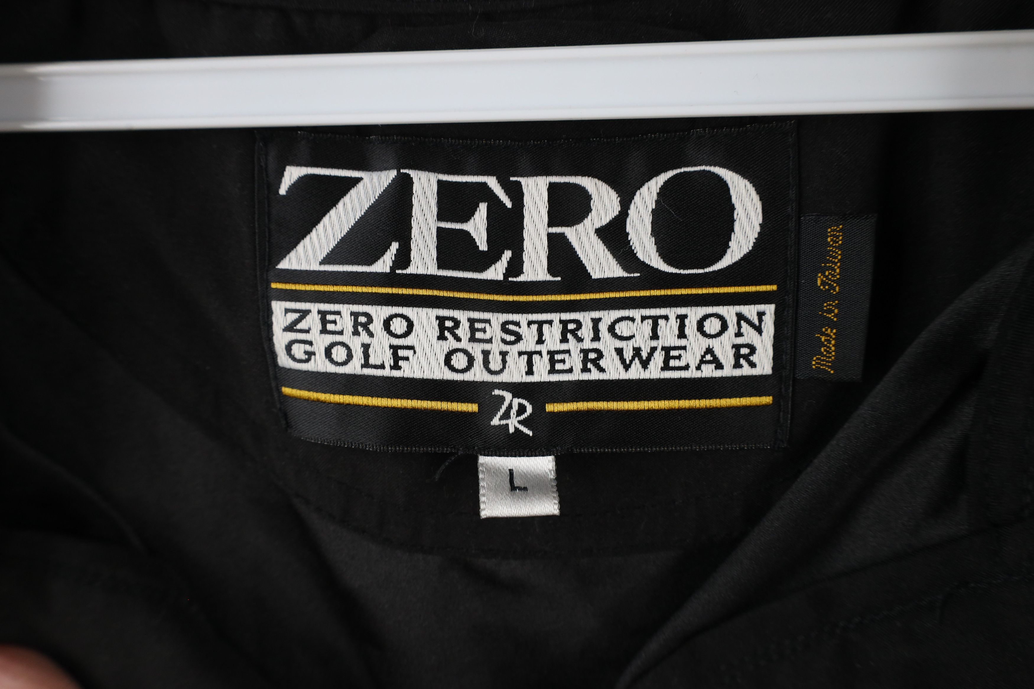 Vintage Zero Restriction Pullover Golfing Golf Vest Jacket Black Size US L / EU 52-54 / 3 - 6 Thumbnail