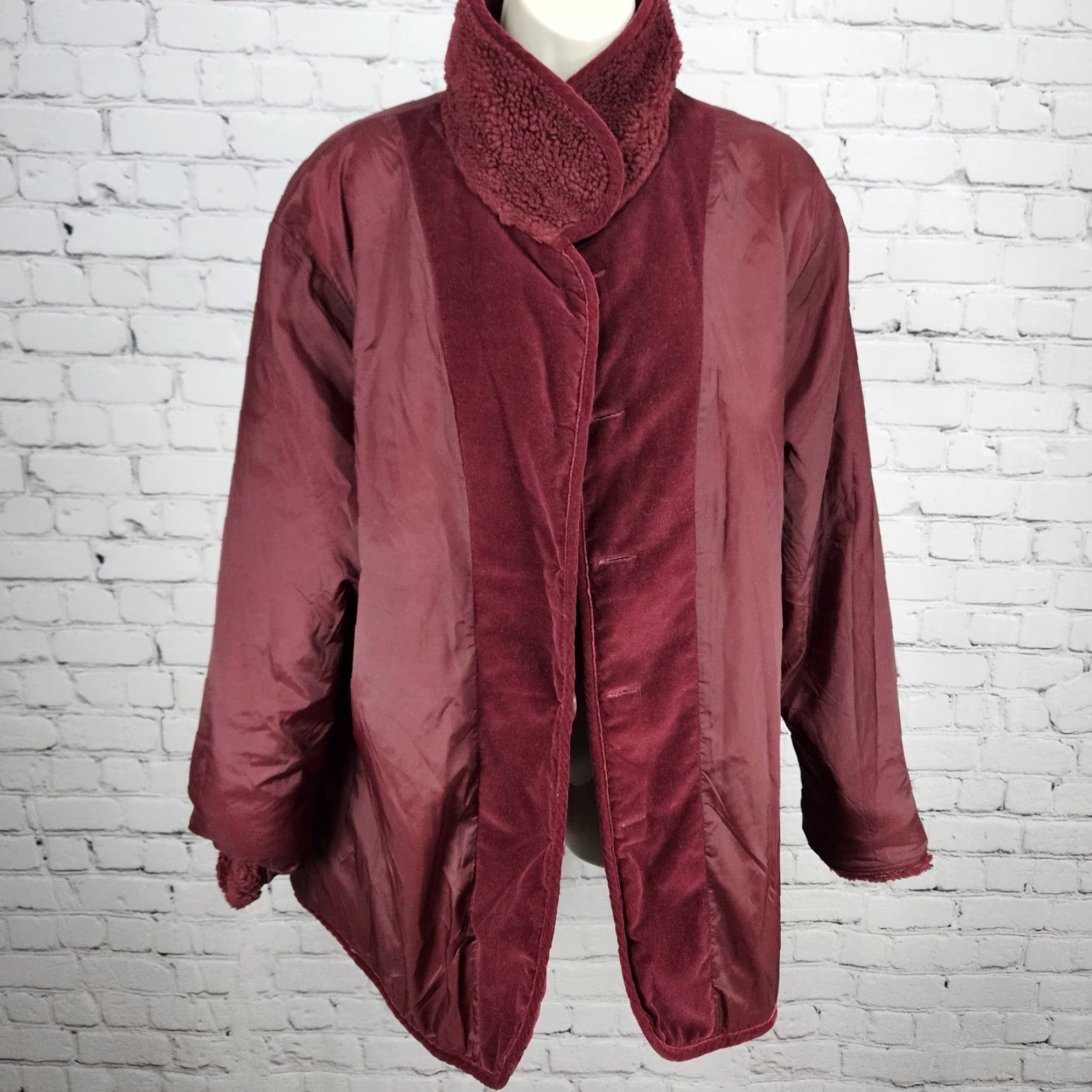 Talbots VINTAGE Talbots Jacket Red Cotton Velour Quilted Lined Buttoned Large Womens M/L Size L / US 10 / IT 46 - 5 Thumbnail