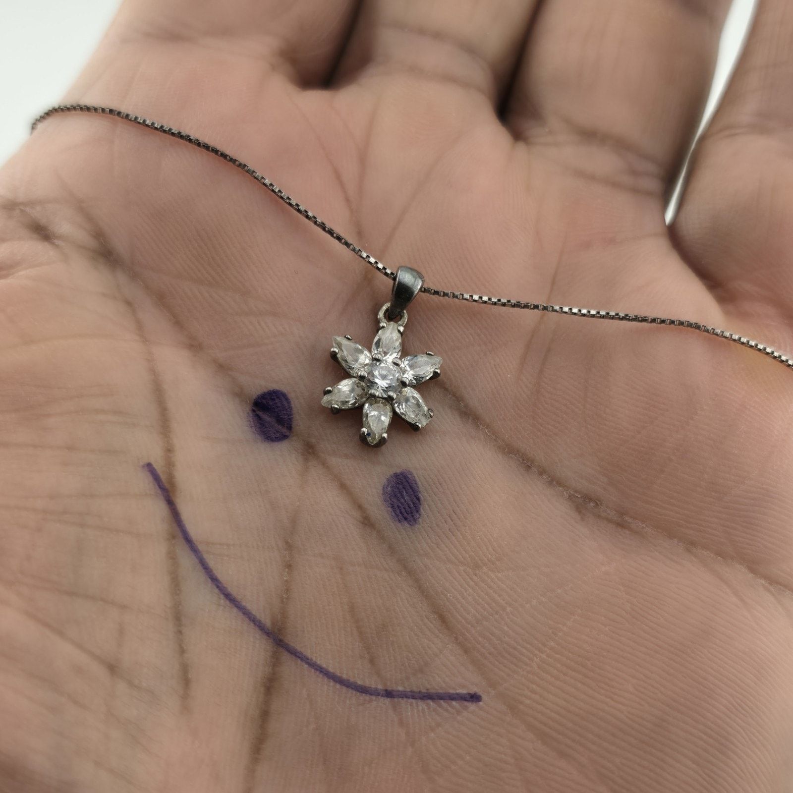 Vintage Sterling Silver 925 CZ Flower Pendant Necklace 18” Dainty Size ONE SIZE - 1 Thumbnail
