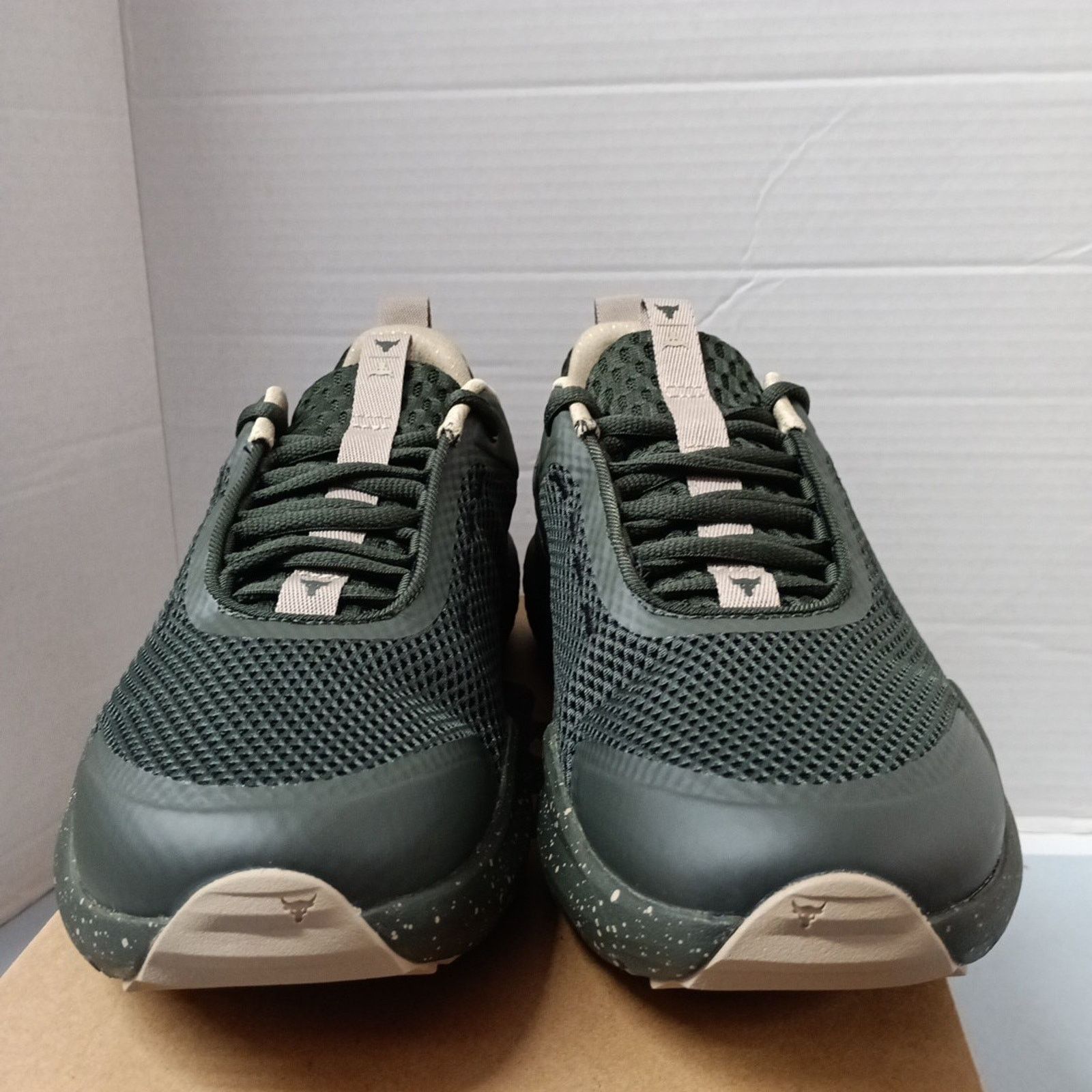 Under Armour Under Armour Project Rock BSR 5 Shoes Men 9.5 Green Sneakers Size US 9.5 / EU 42-43 - 2 Thumbnail