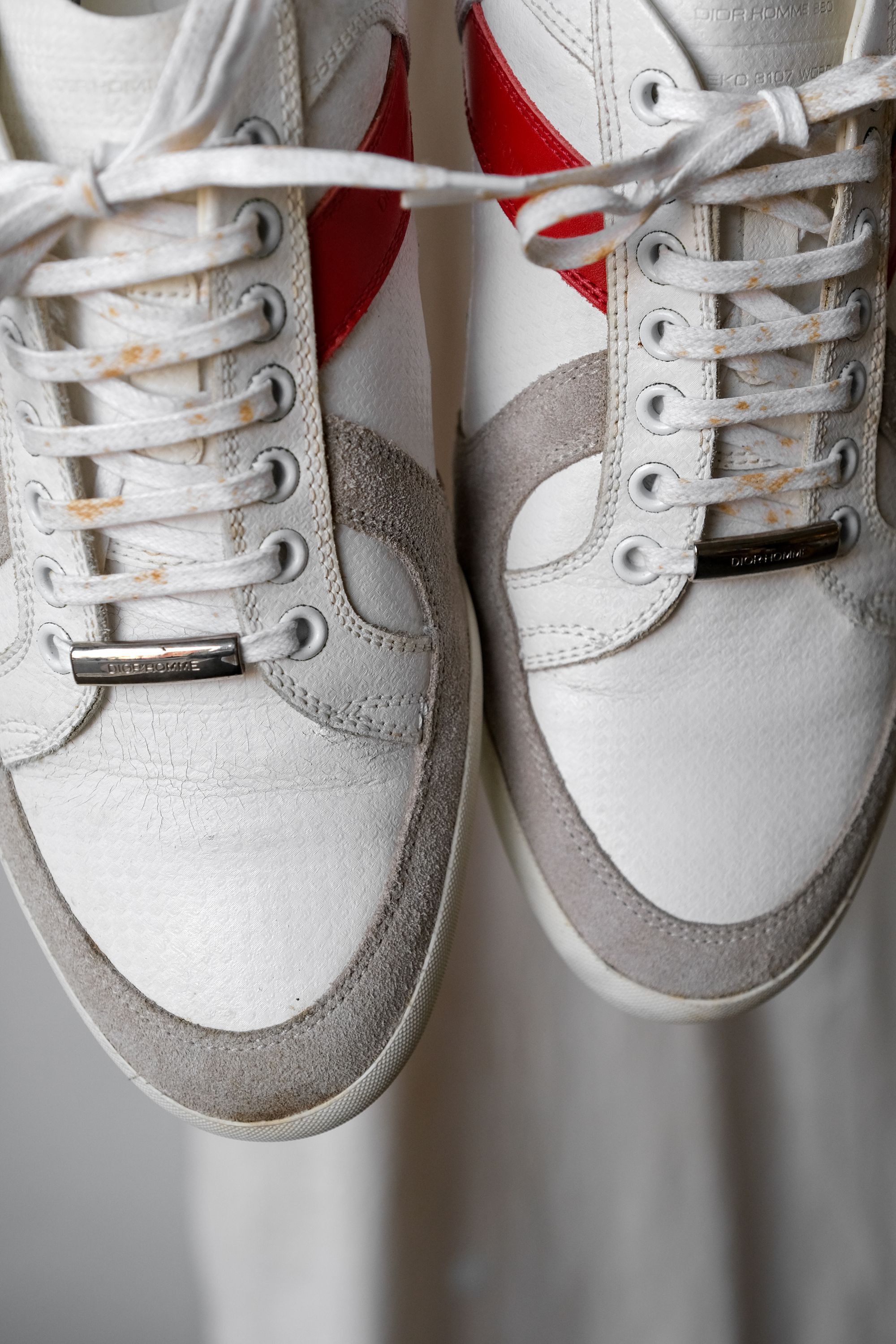 Dior DIOR HOMME White/Red/Grey Leather Sneakers Size US 8.5 / EU 41-42 - 2 Thumbnail