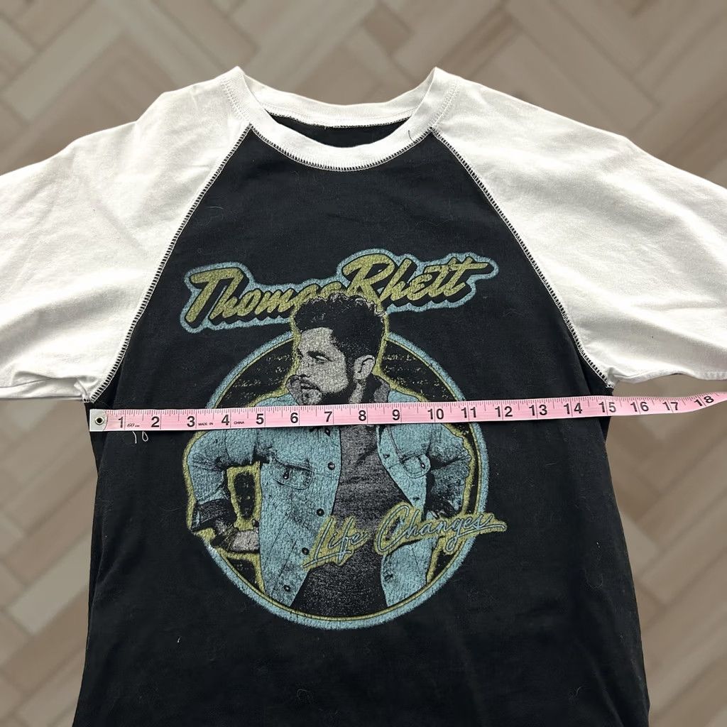 Changes Thomas Rhett Life Changes Tour 3/4 Sleeve Raglan T Shirt Women's Small Shirt Women Small Multicolor Raglan Sleeve Nike Size S / US 4 / IT 40 - 1 Thumbnail