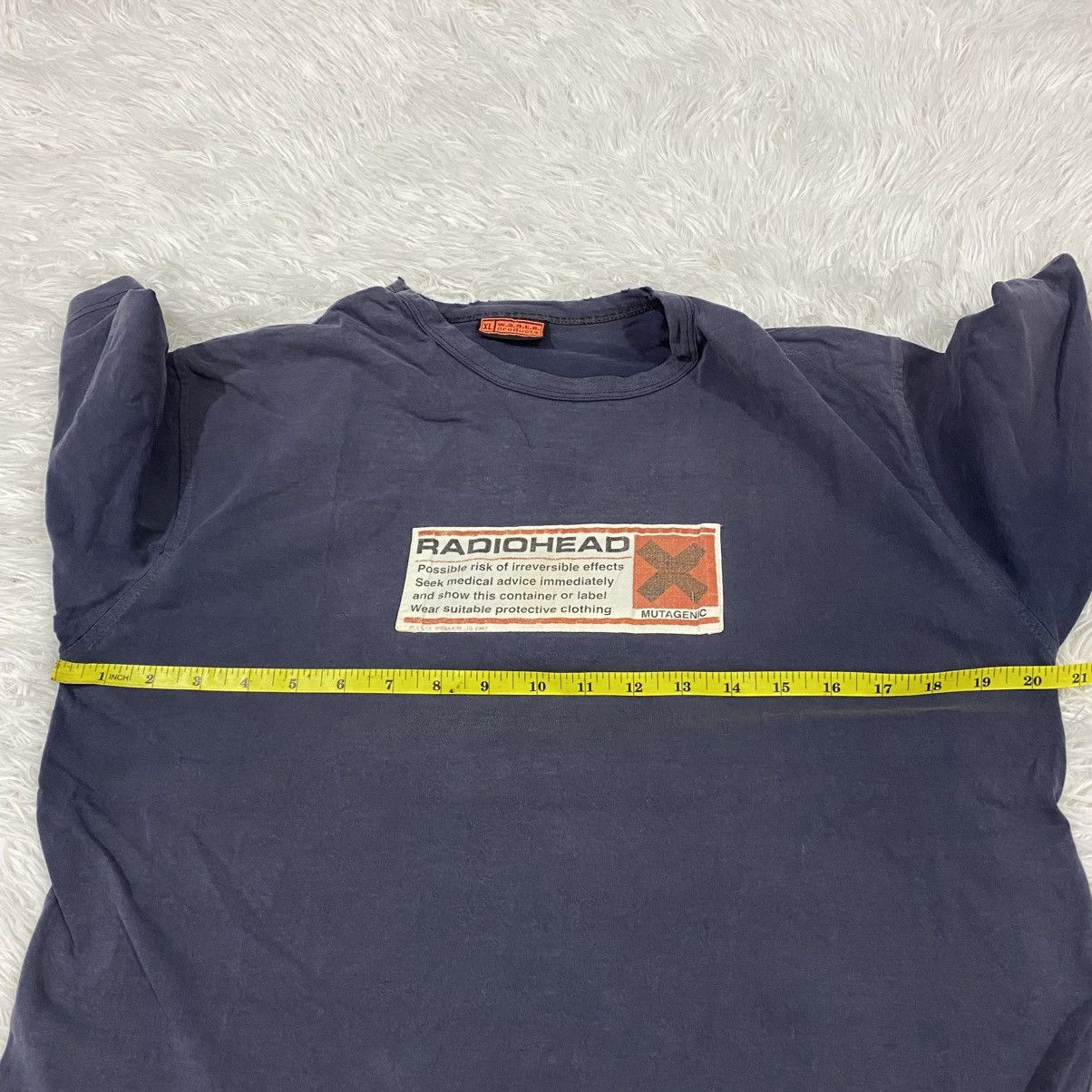 Band Tees Distressed vintage rock band radiohead Size US M / EU 48-50 / 2 - 10 Thumbnail