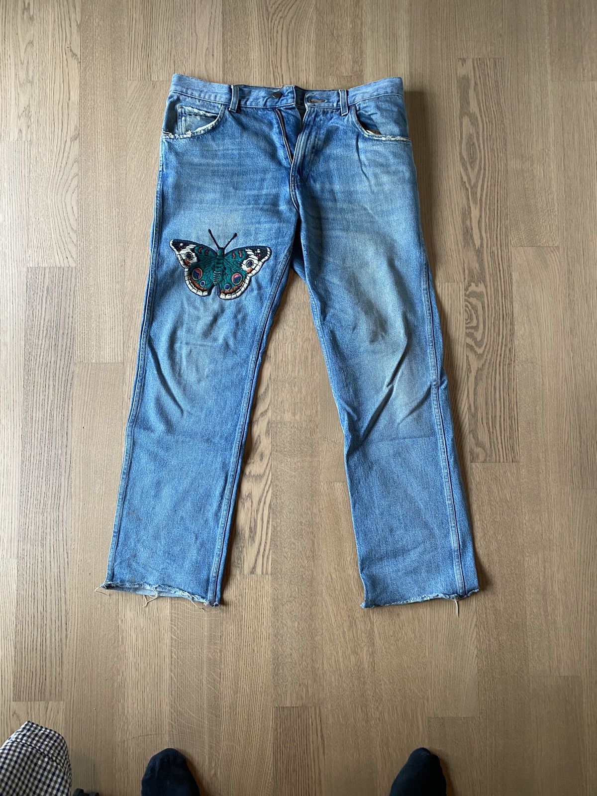 Gucci Butterfly Embroidered Size US 33 - 1 Thumbnail