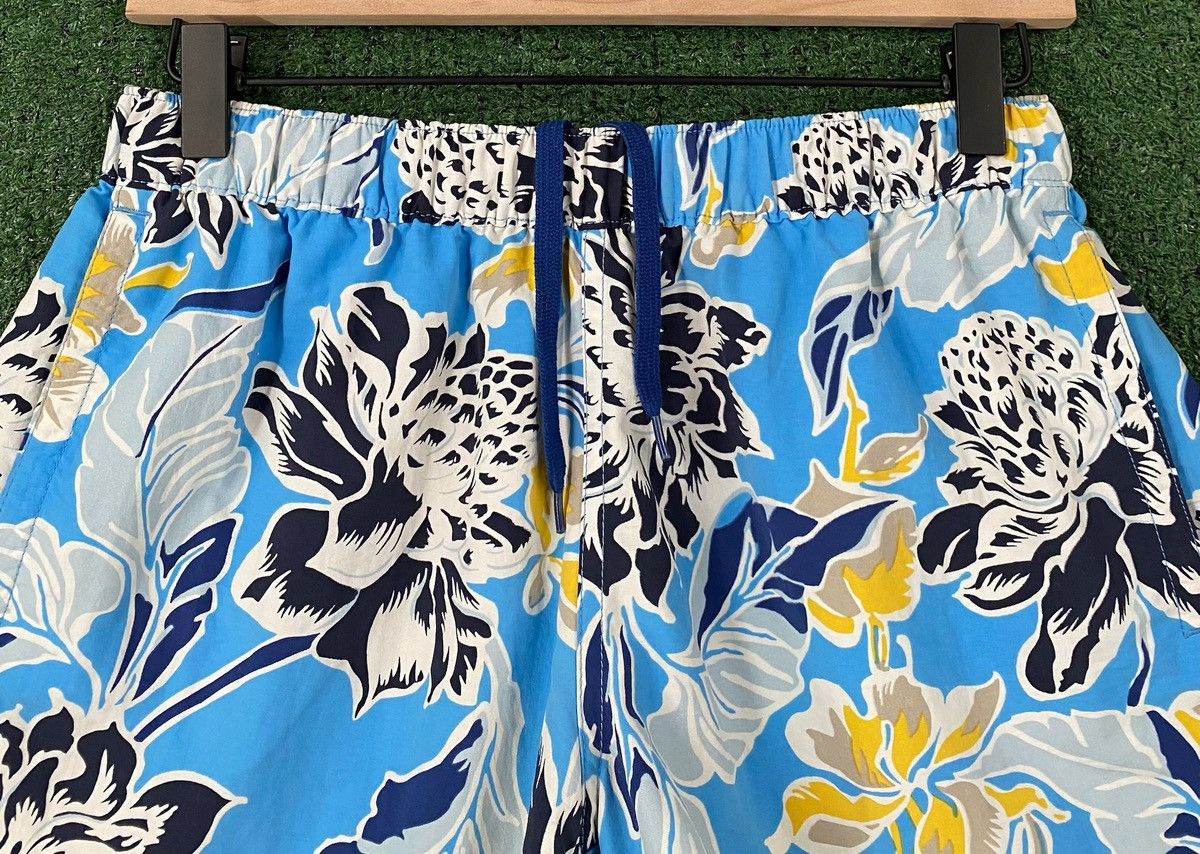 Patagonia Patagonia Baggies Tropical Floral Patterned Shorts Medium Size 30" / US 8 / IT 44 - 2 Thumbnail