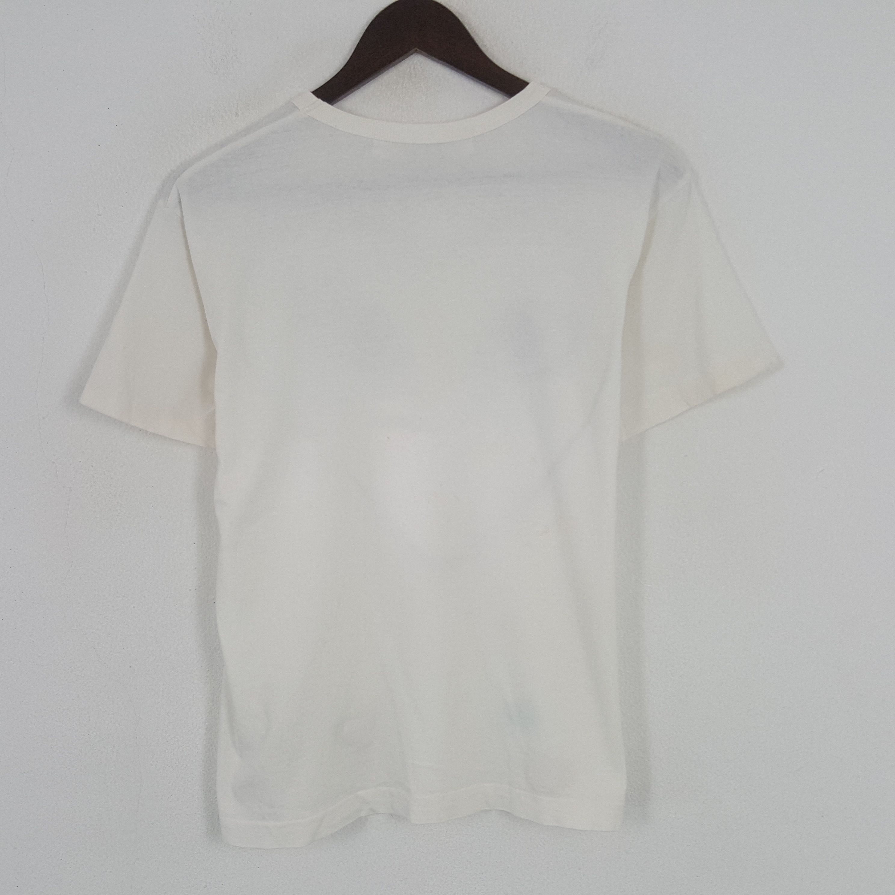 Comme des Garcons × Comme des Garcons PLAY × Vintage Vintage Play Comme des Garcons Tshirt Size US M / EU 48-50 / 2 - 3 Thumbnail