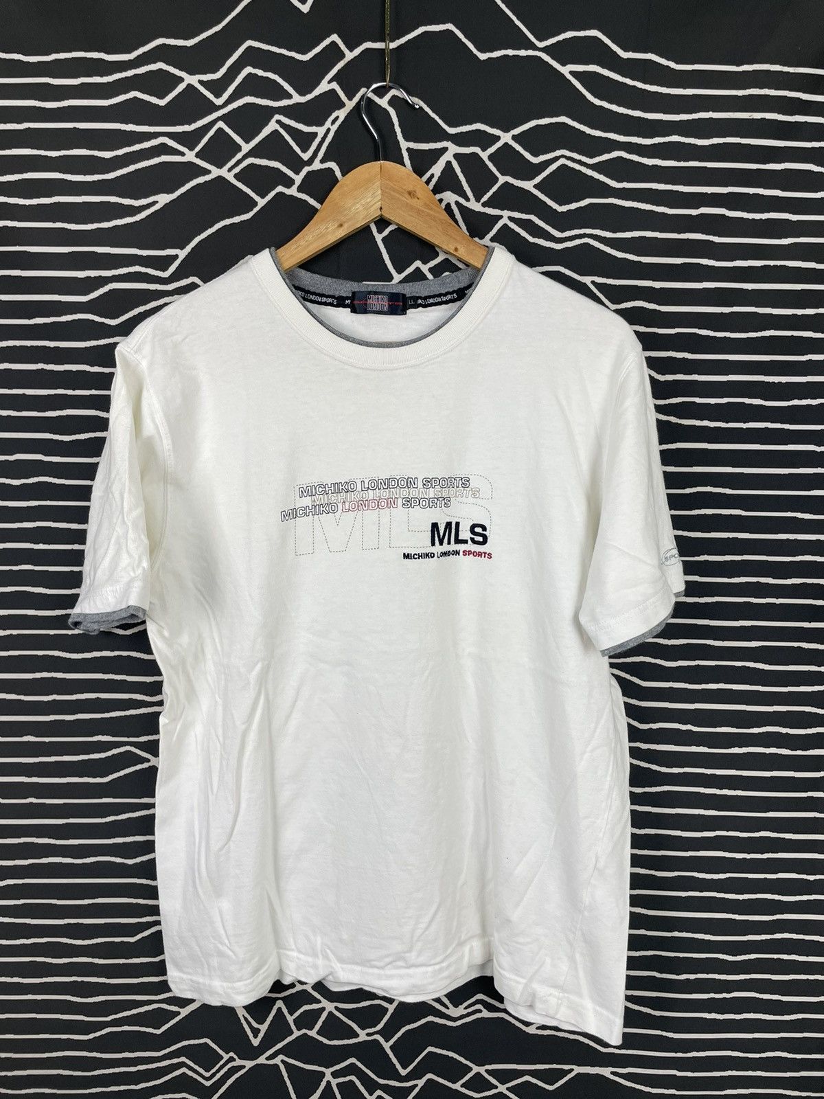 Michiko Koshino London Michiko London Sport Tshirt Size US L / EU 52-54 / 3 - 1 Thumbnail