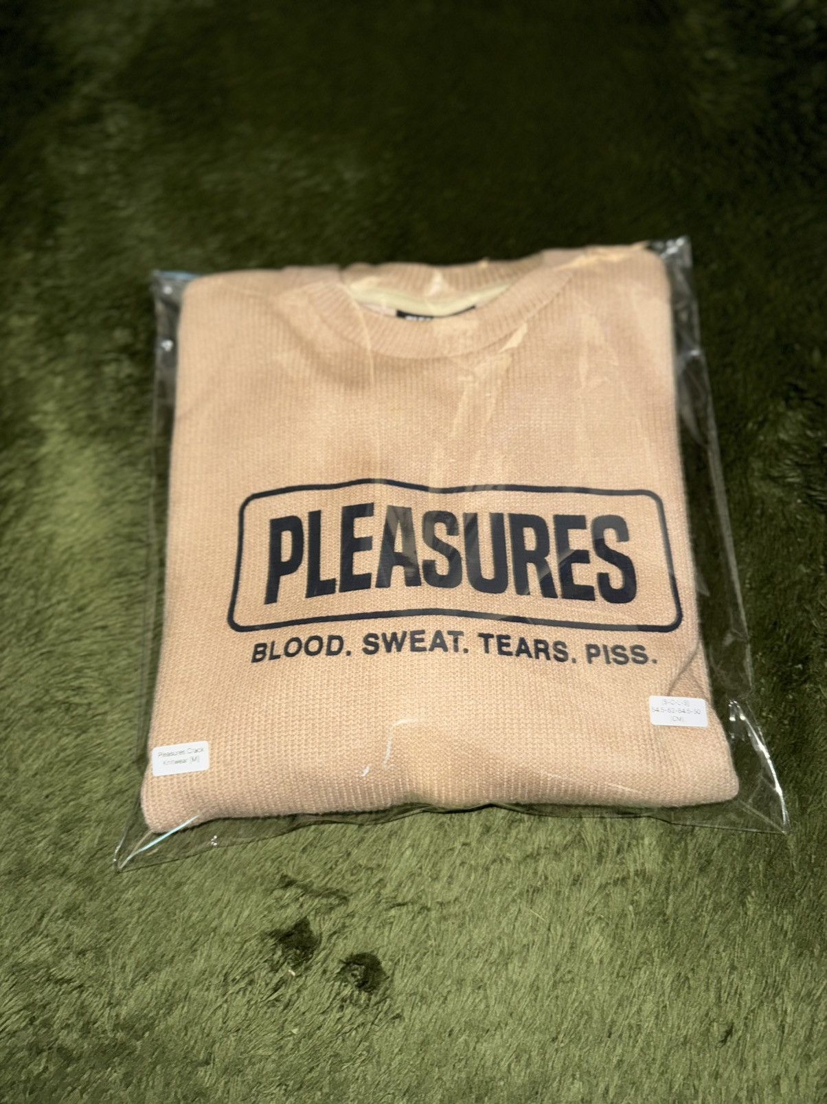 Pleasures [M] Pleasures Fresno Crack Logo Relaxed Fit Knit Size US M / EU 48-50 / 2 - 12 Thumbnail