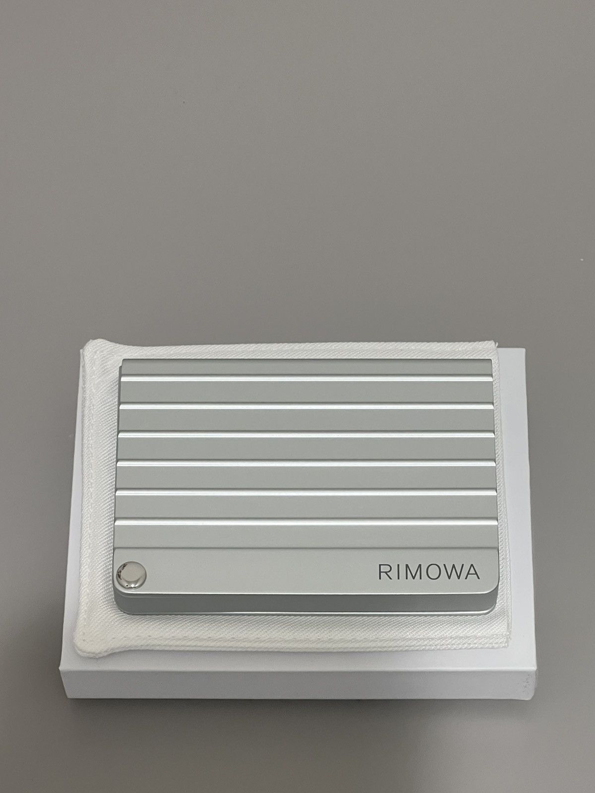Rimowa Rimowa Aluminum Silver Card Holder Size ONE SIZE - 1 Thumbnail