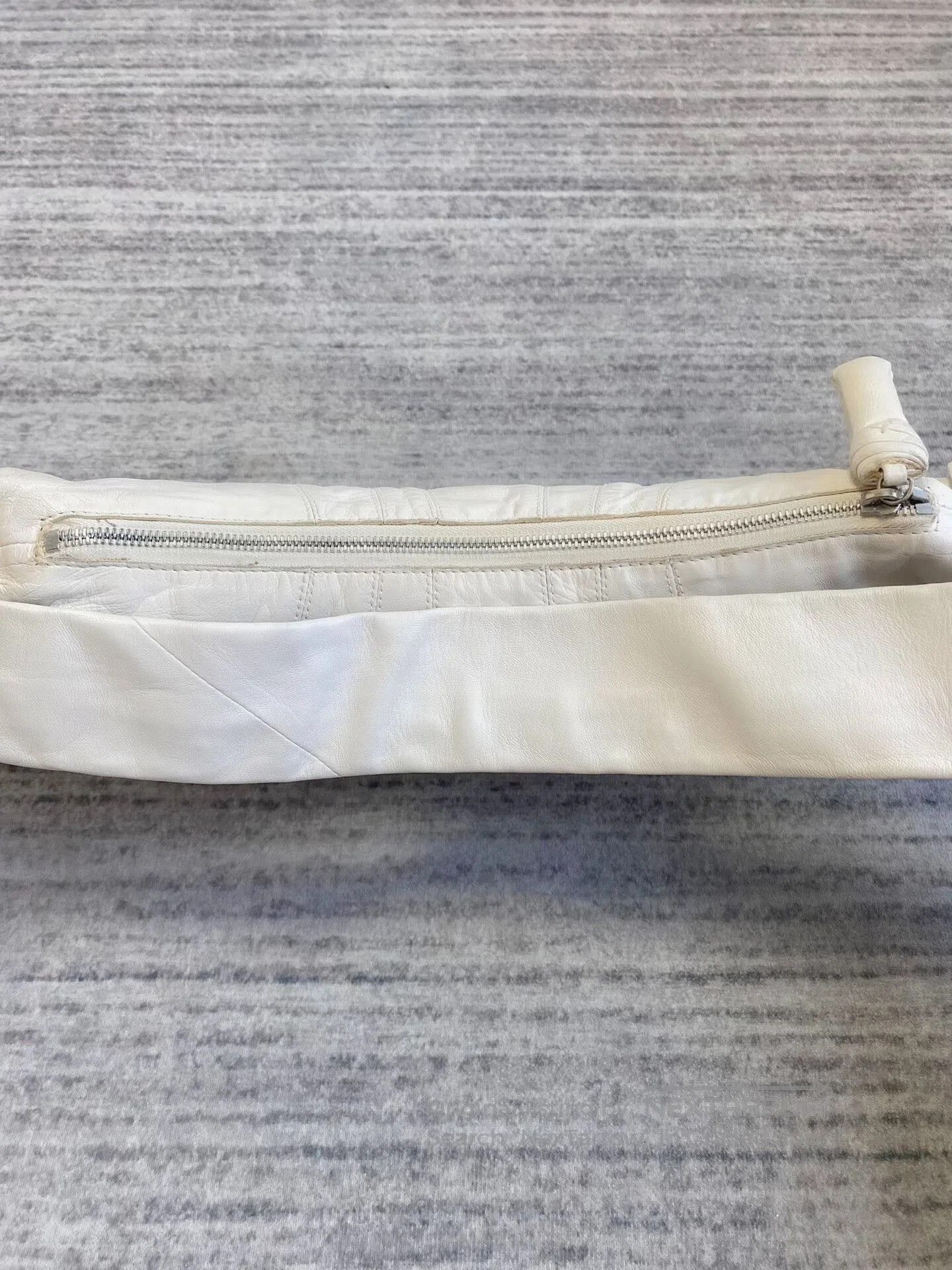Lemaire Lemaire White Leather Shoulder Bag. Size ONE SIZE - 4 Thumbnail