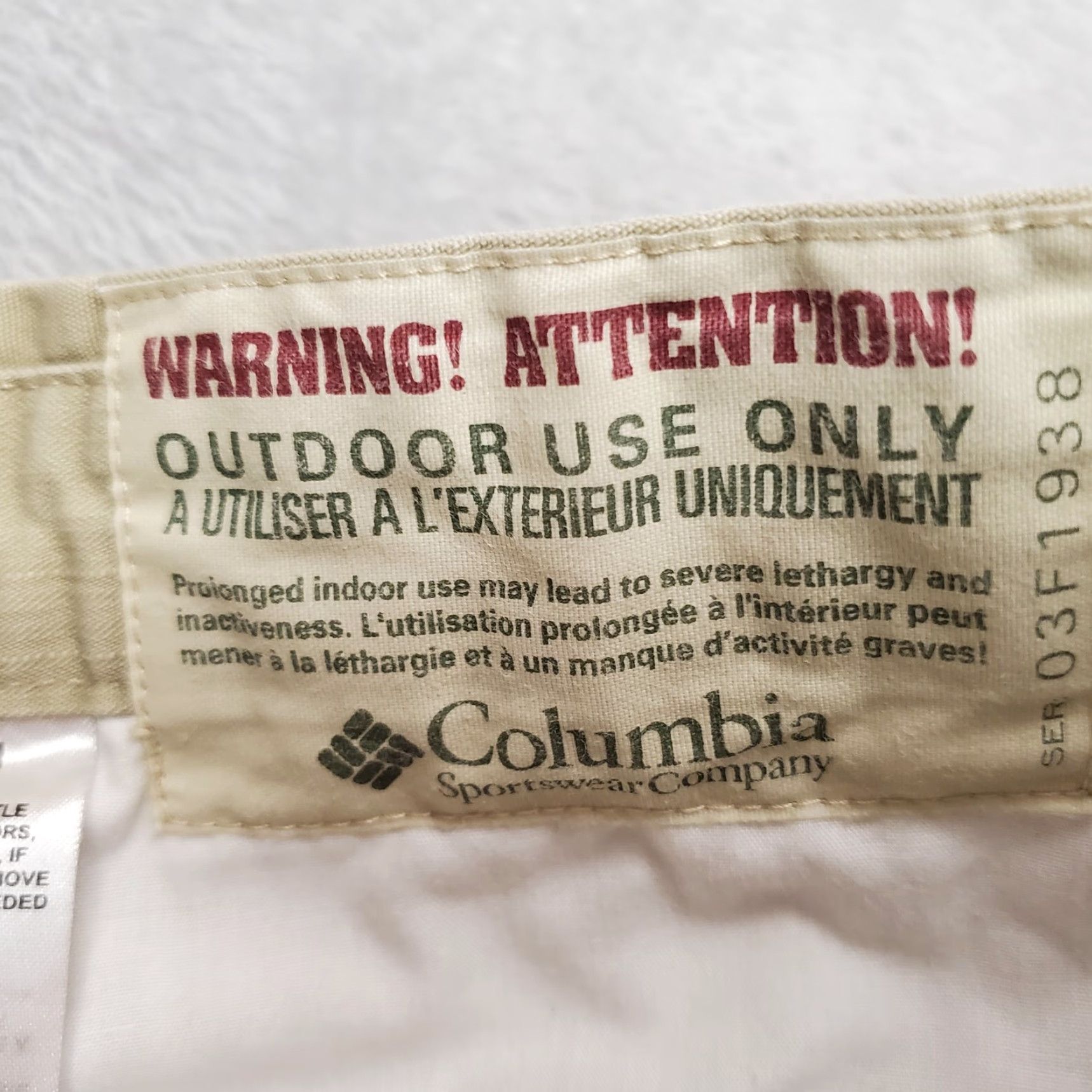 Vintage Columbia Cargo Shorts Men 38 Flat Front Khaki Outdoors Hiking Casual Beige Canvas Pockets Mens Size US 38 / EU 54 - 4 Thumbnail