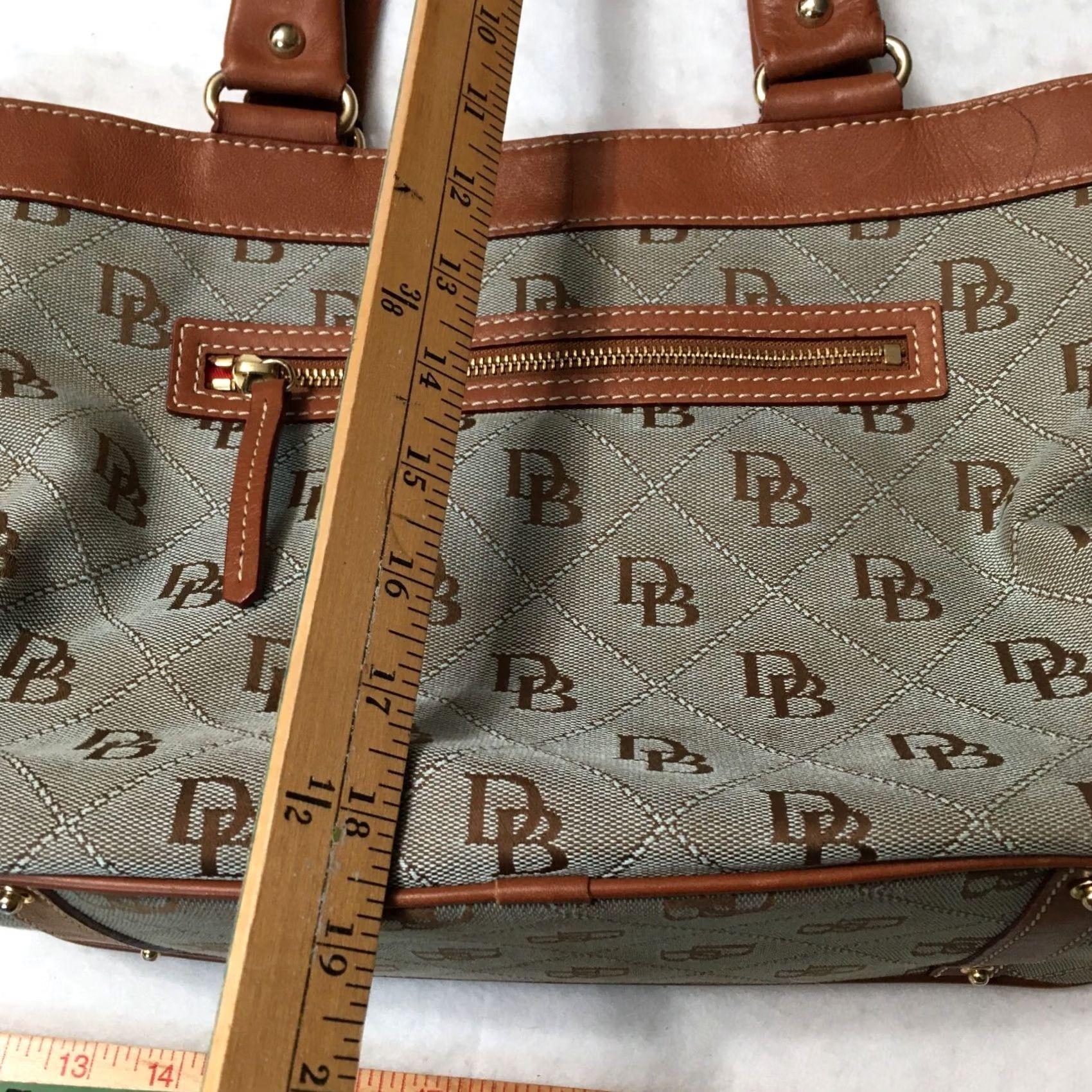 Dooney & Bourke Dooney & Bourke Belvedere Logo Satchel Purse Canvas Brown Red Lining Large Women VINTAGE Bag Satchel/Top Handle Size ONE SIZE - 3 Thumbnail