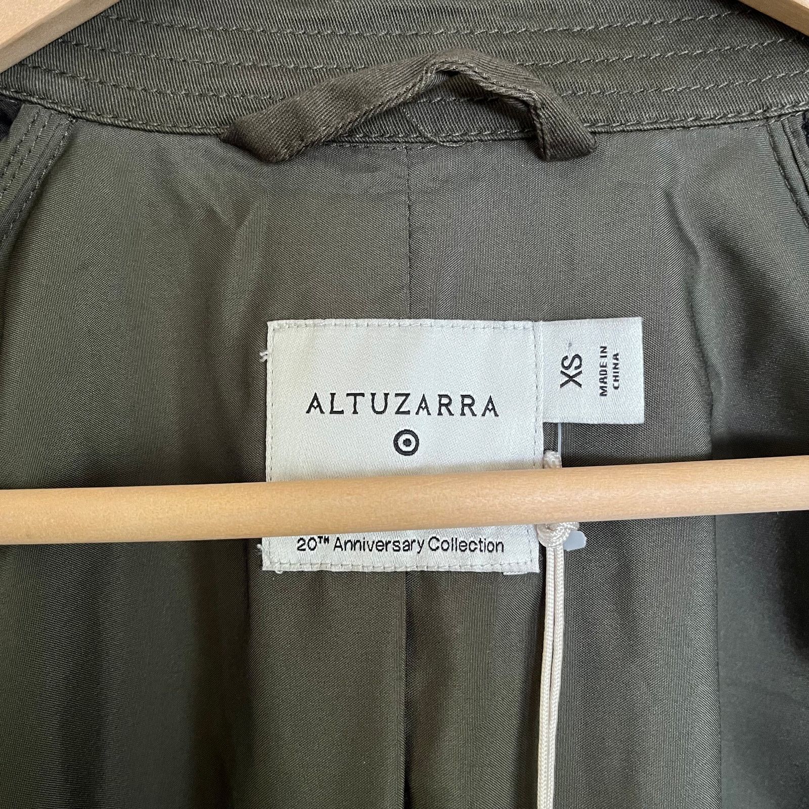 Altuzarra × Target Basics NWT Altuzarra x Target Olive Green Cotton Twill Trench Coat Size XS / US 0-2 / IT 36-38 - 4 Thumbnail
