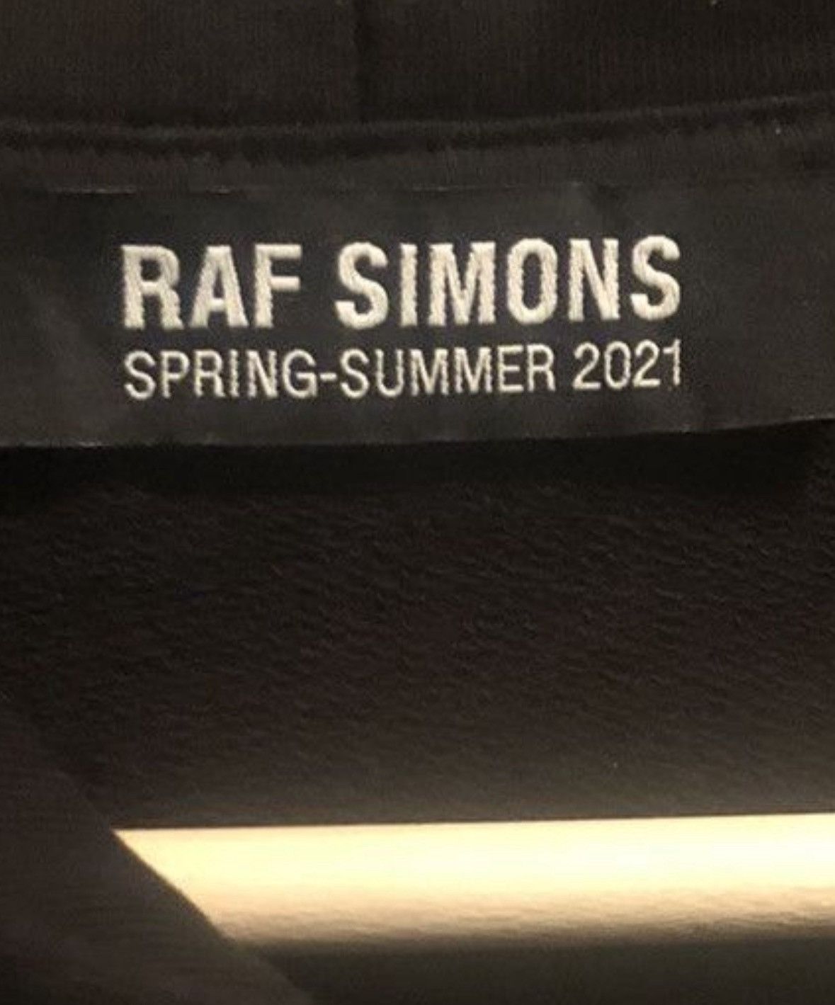 Raf Simons Raf simons youth against isolation Size US L / EU 52-54 / 3 - 4 Thumbnail