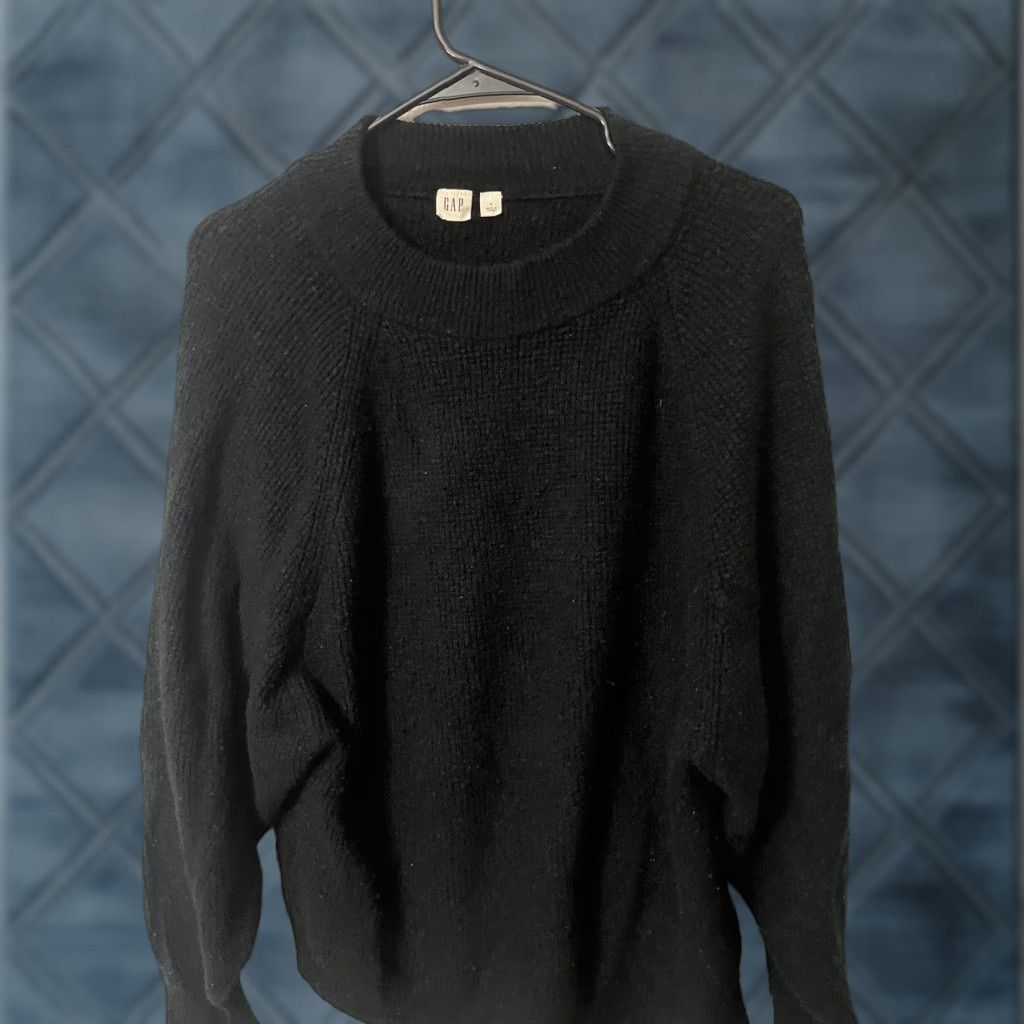 Gap GAP Sweater Womens Small Black Crew Neck Pullover Long Sleeve Acrylic Knit Solid Regular Casual Womens Size S / US 4 / IT 40 - 1 Thumbnail